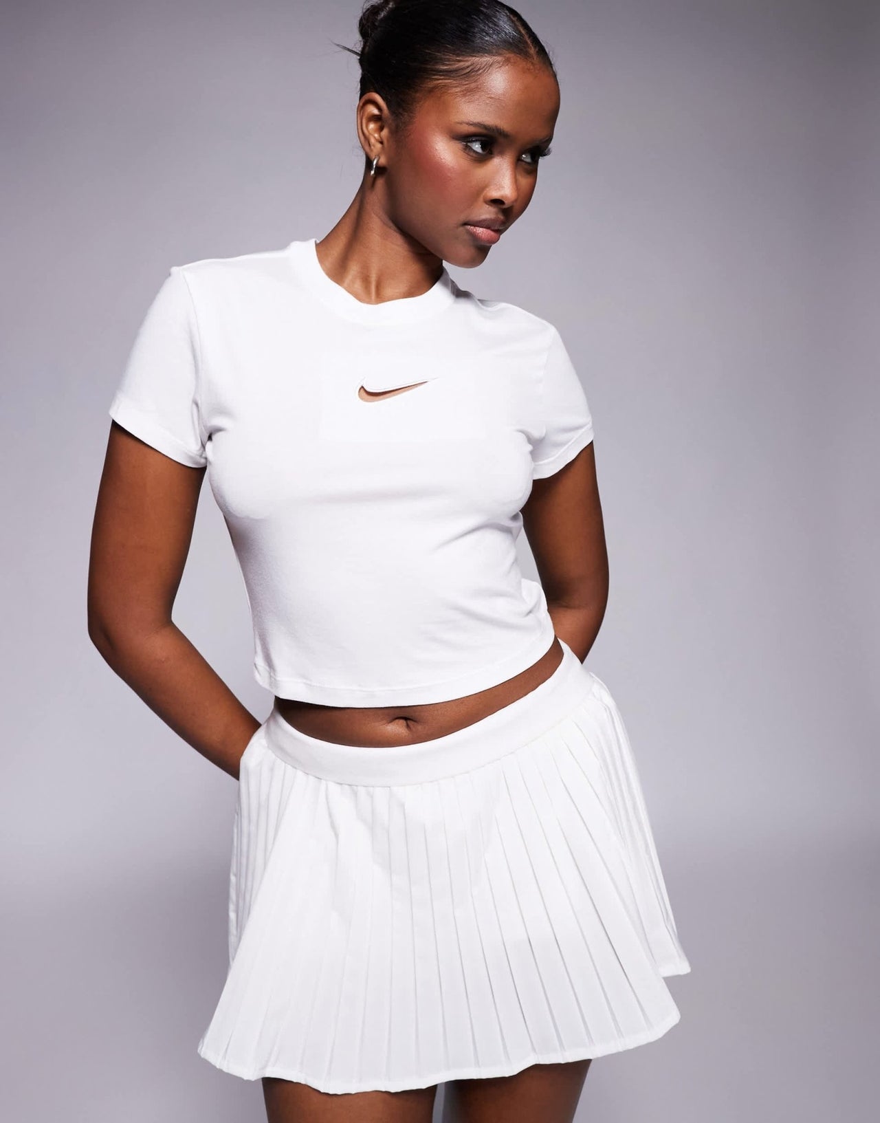 Nike Chill cropped t-shirt in white - ASOS Sample Sale