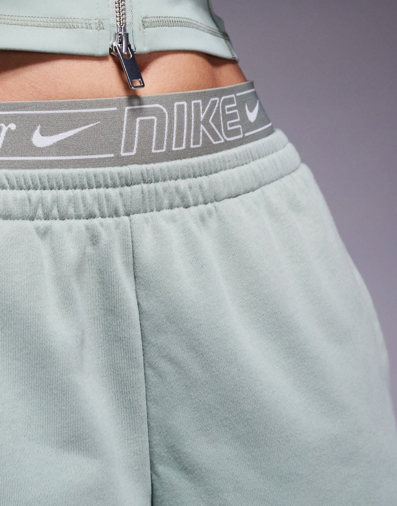 Nike Chill Gym Life Swoosh 4 inch shorts in khaki - ASOS Sample Sale