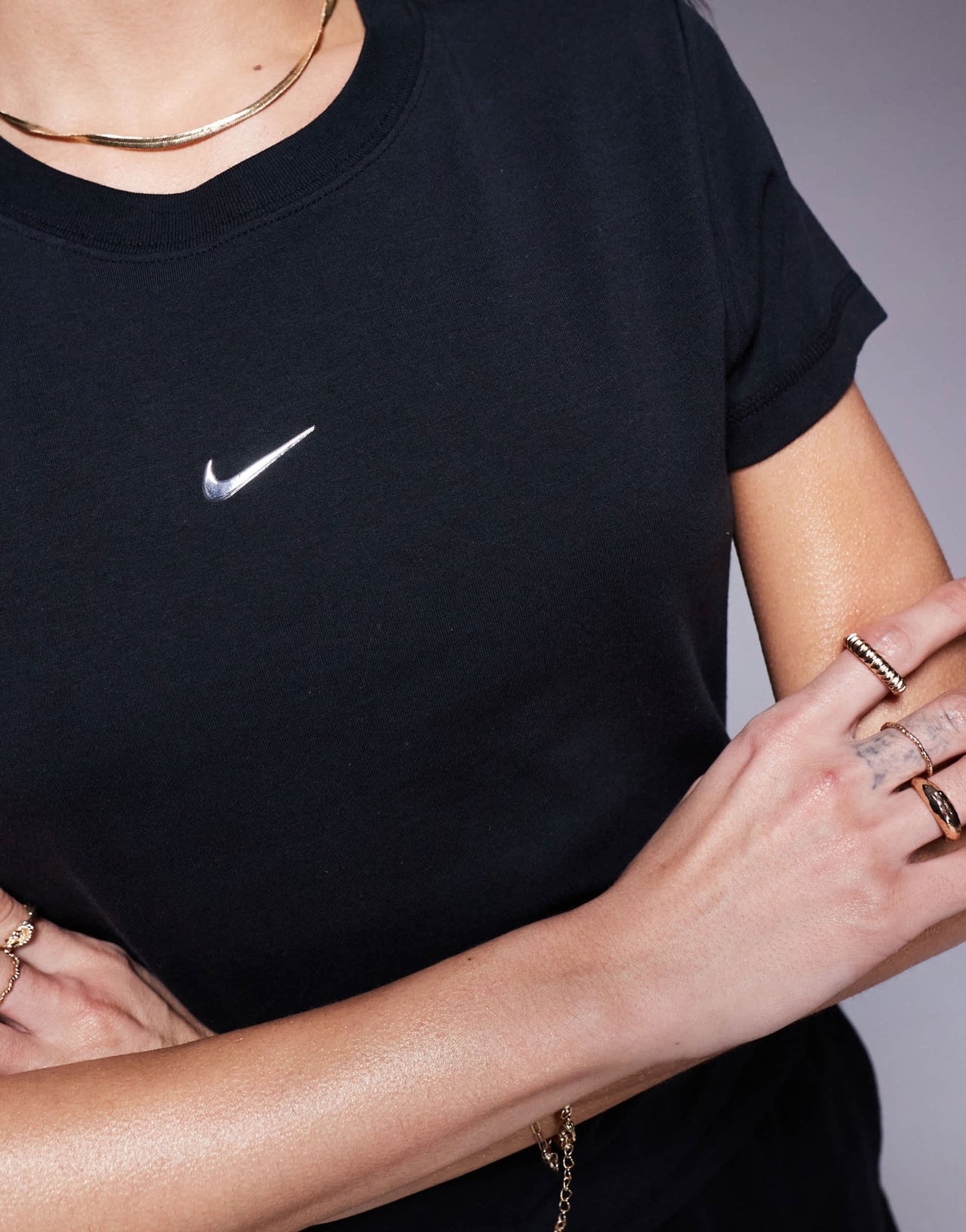 Nike Chill Gym Life Swoosh baby cropped t-shirt in black - ASOS Sample Sale