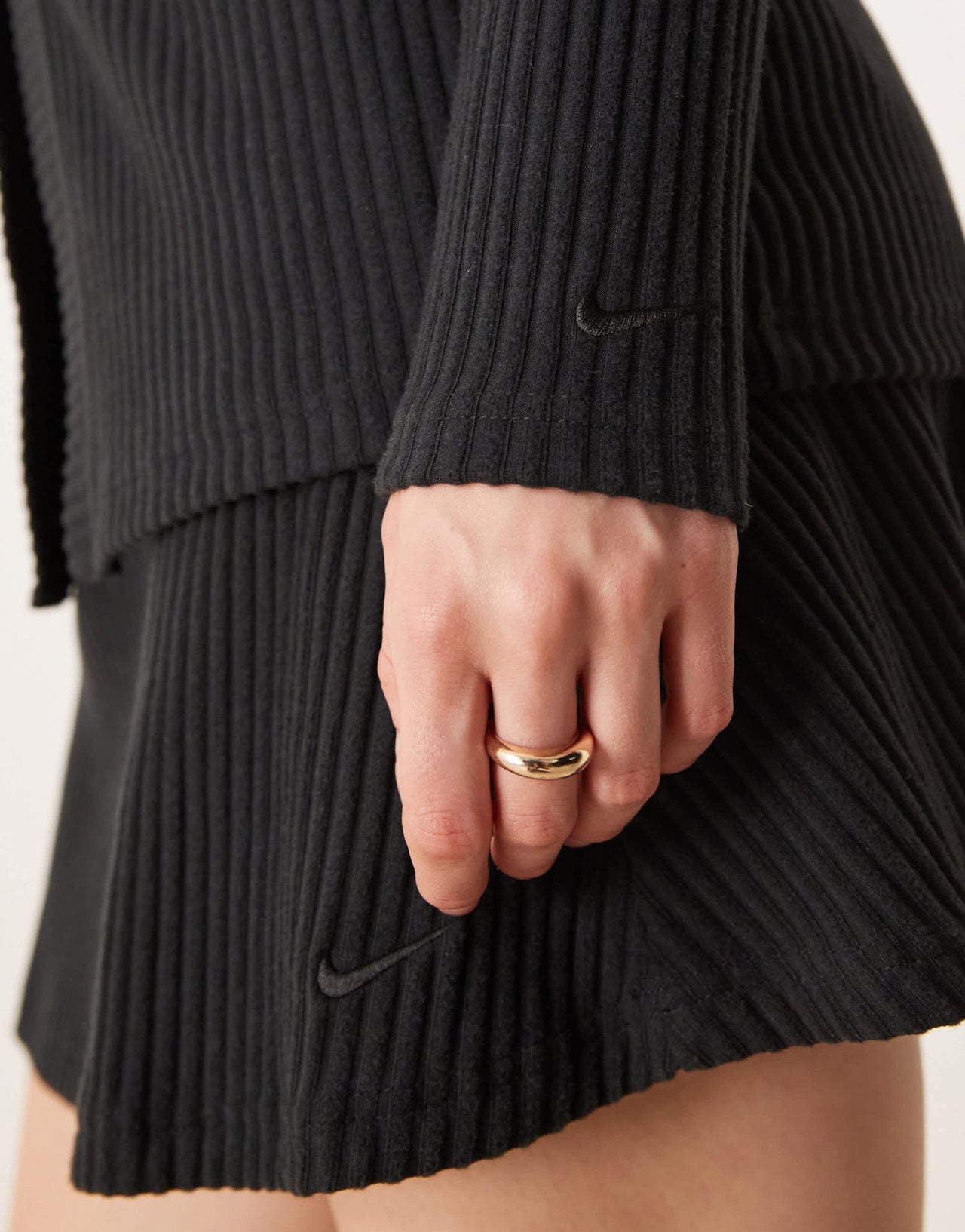 Nike Chill ribbed knitted cardigan in black - ASOS Sample Sale