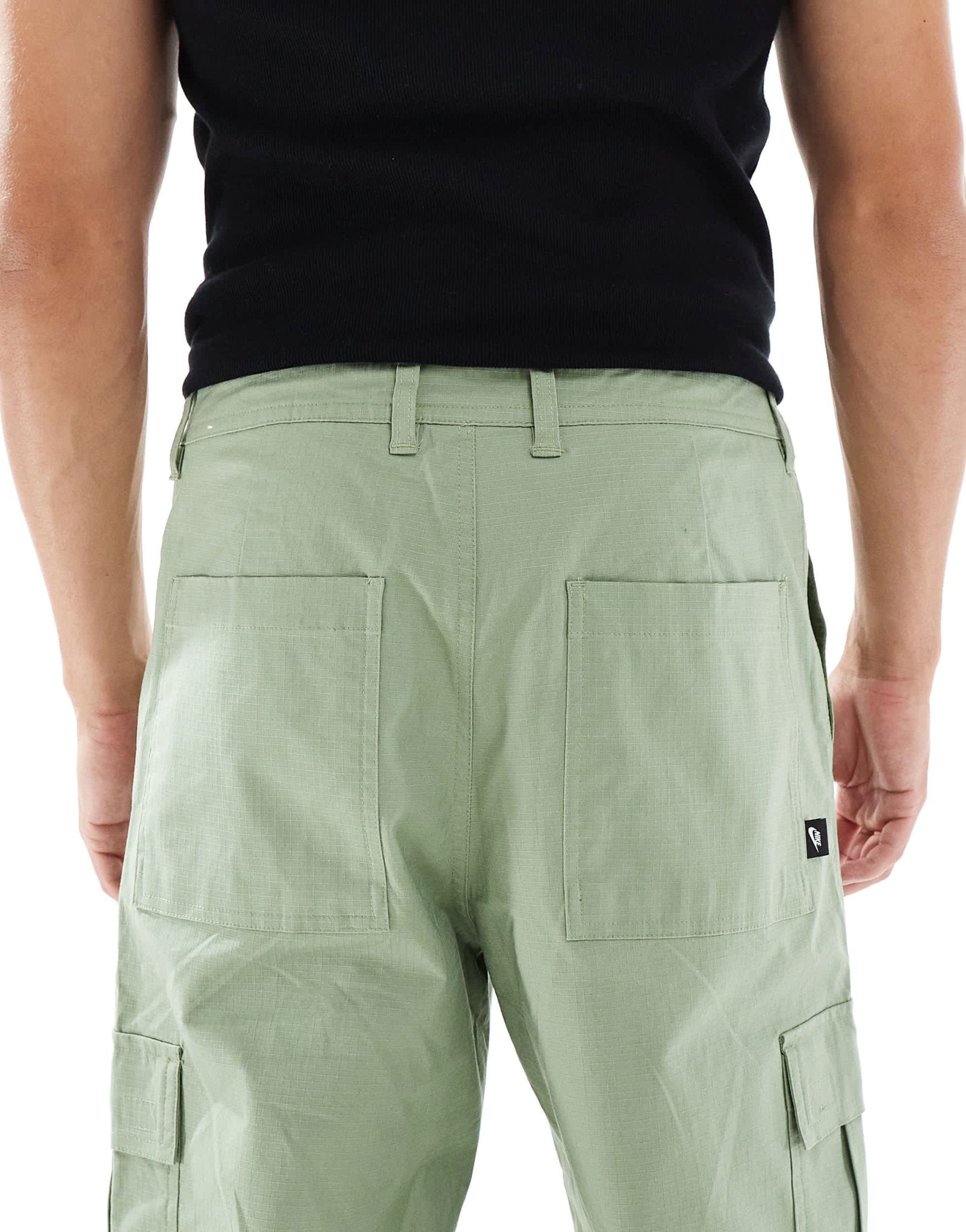 Nike Club cargo trousers in green - ASOS Sample Sale