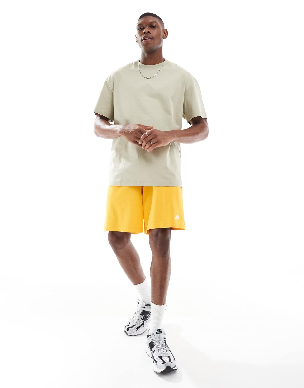 Nike Club knit shorts in yellow - ASOS Sample Sale