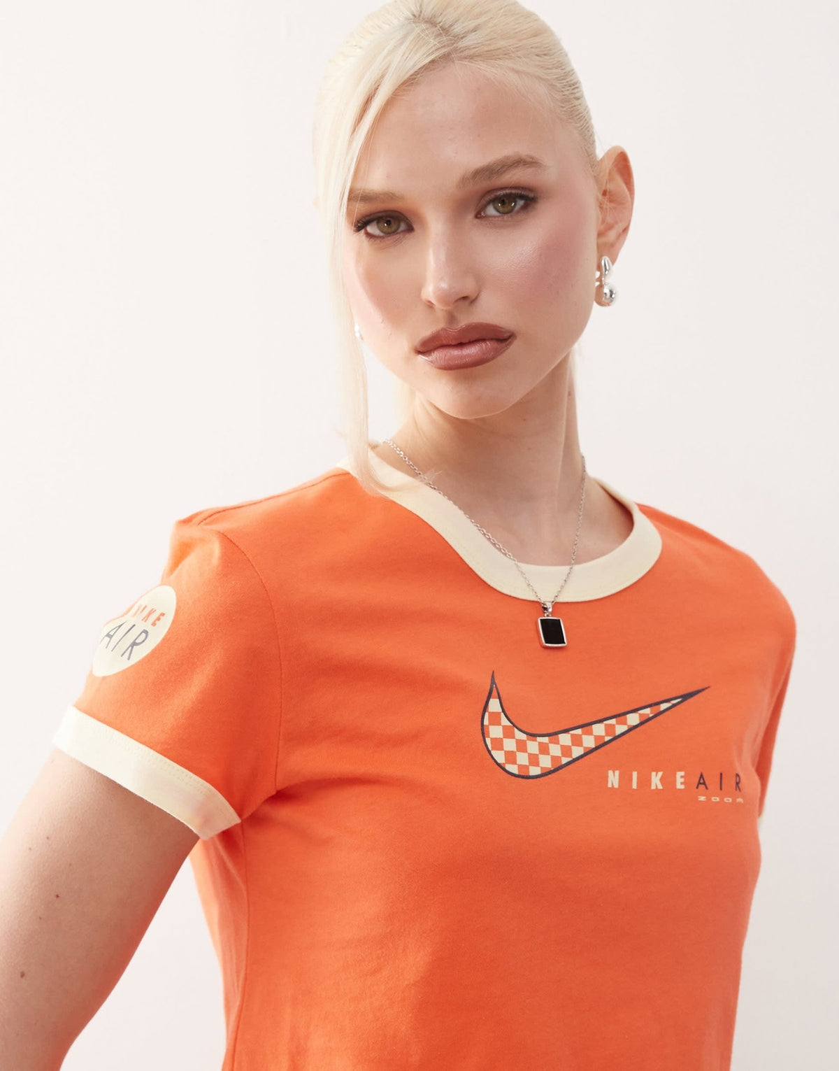Nike Club Moto cropped t-shirt in red - ASOS Sample Sale