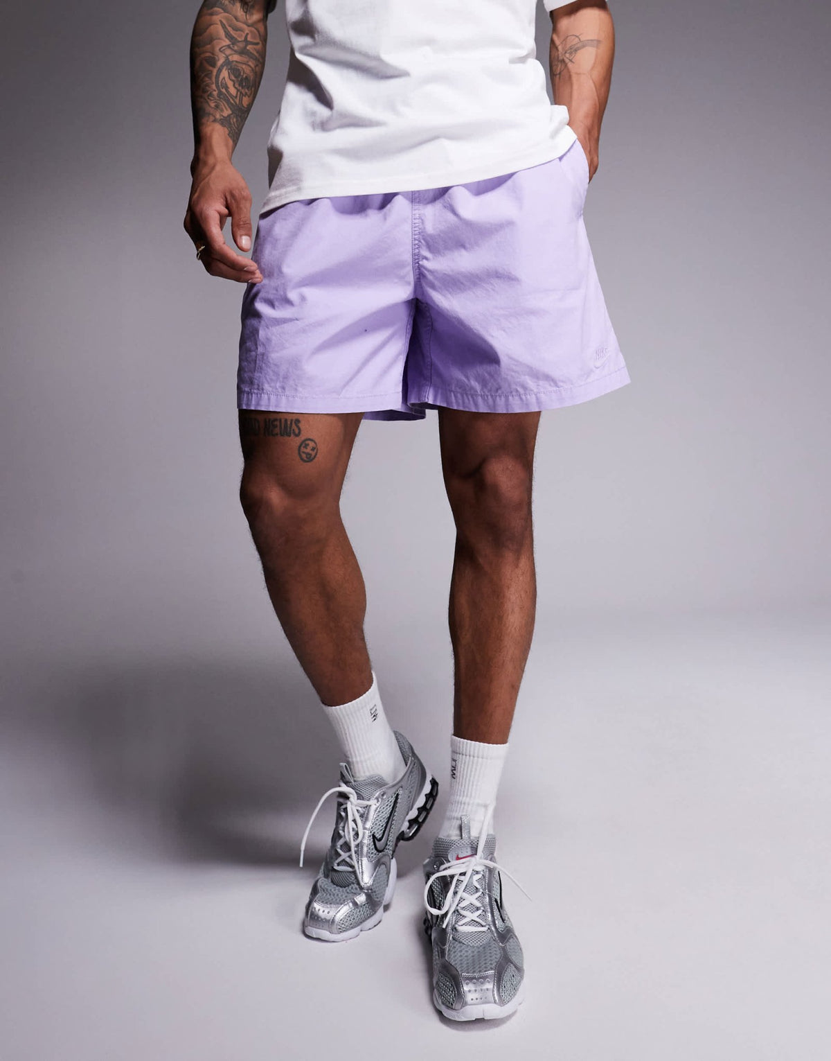 Nike Club woven shorts in lilac - ASOS Sample Sale