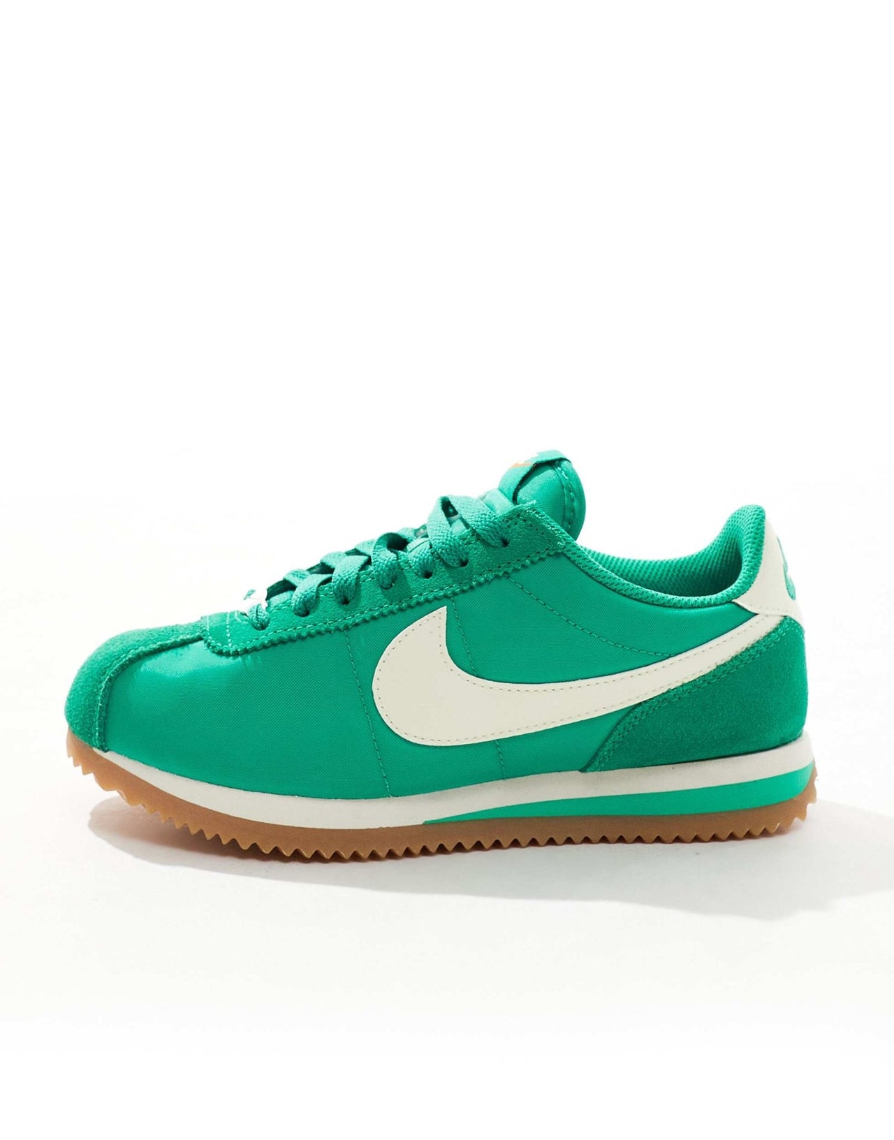 Nike Cortez TXT trainers in green and white - ASOS Sample Sale