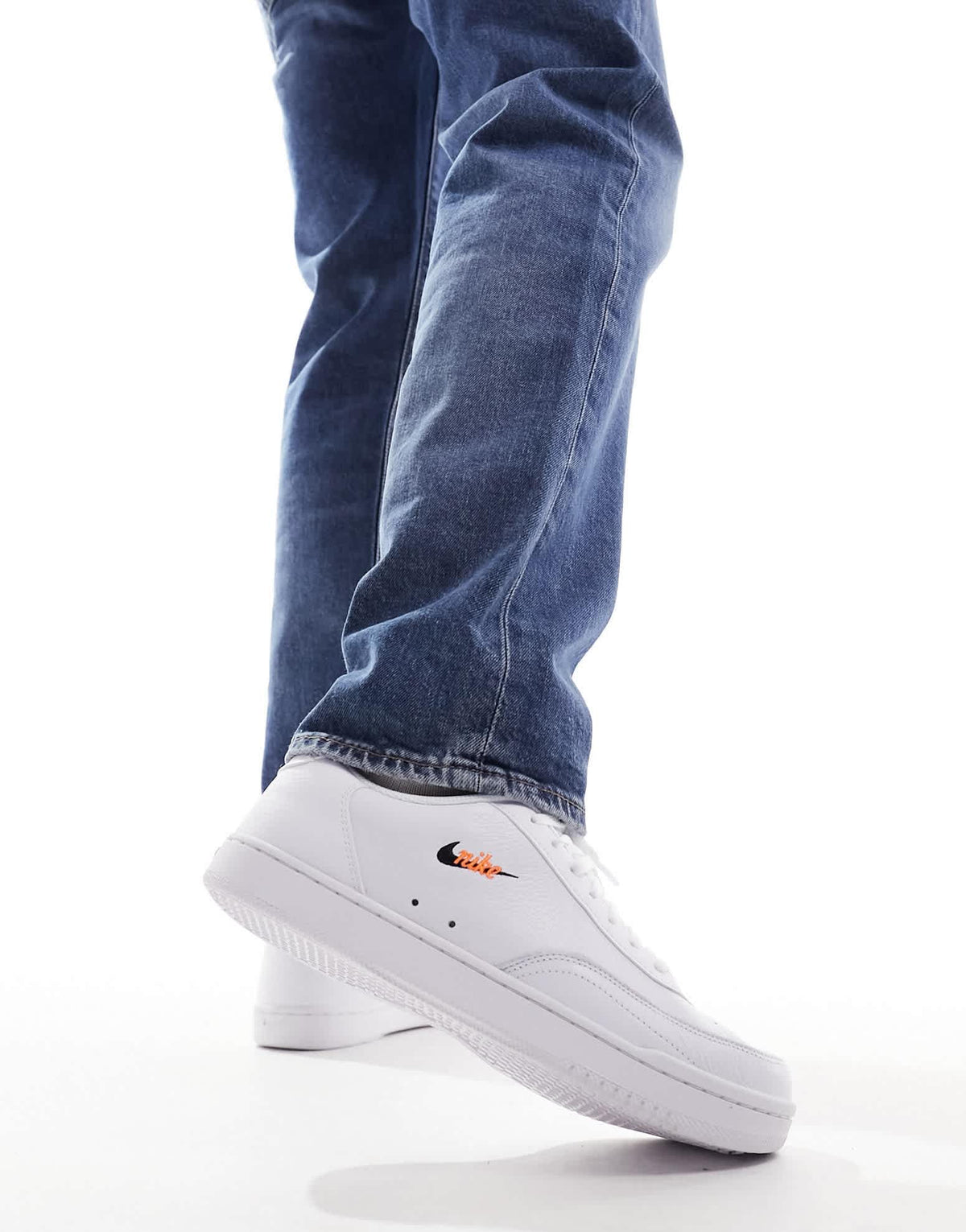 Nike Court Vintage Premium trainers in white - ASOS Sample Sale