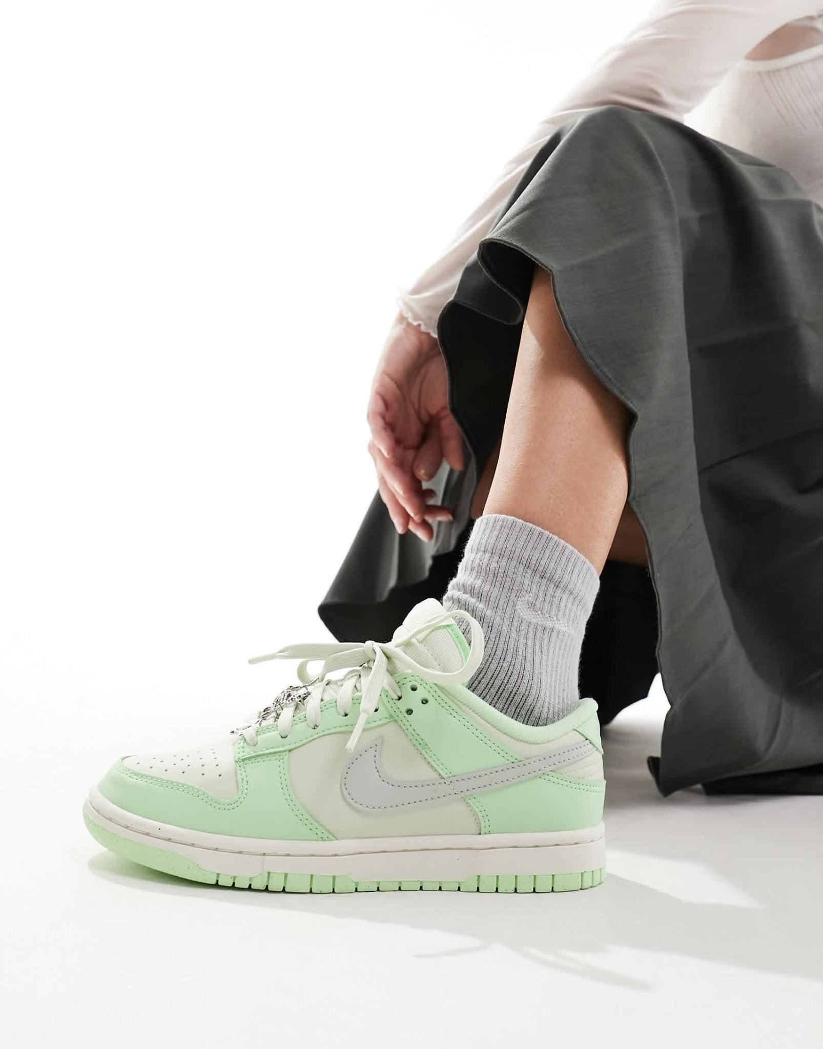 Nike Dunk Low NN premium trainers in green and beige - ASOS Sample Sale