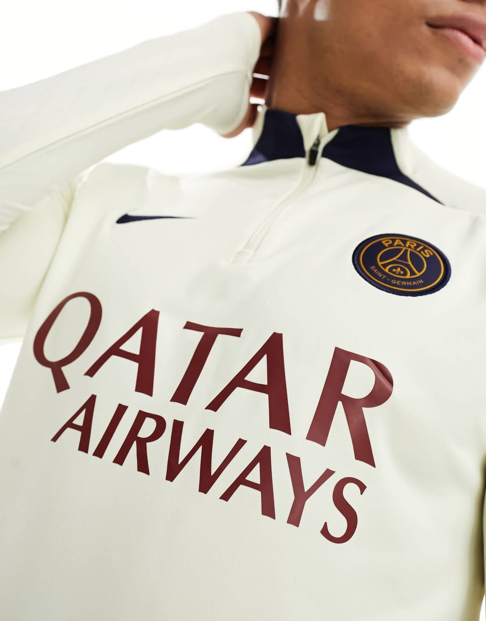 Nike Football Paris Saint-Germain Strike Dri-FIT drill half zip top in coconut milk - ASOS Sample Sale