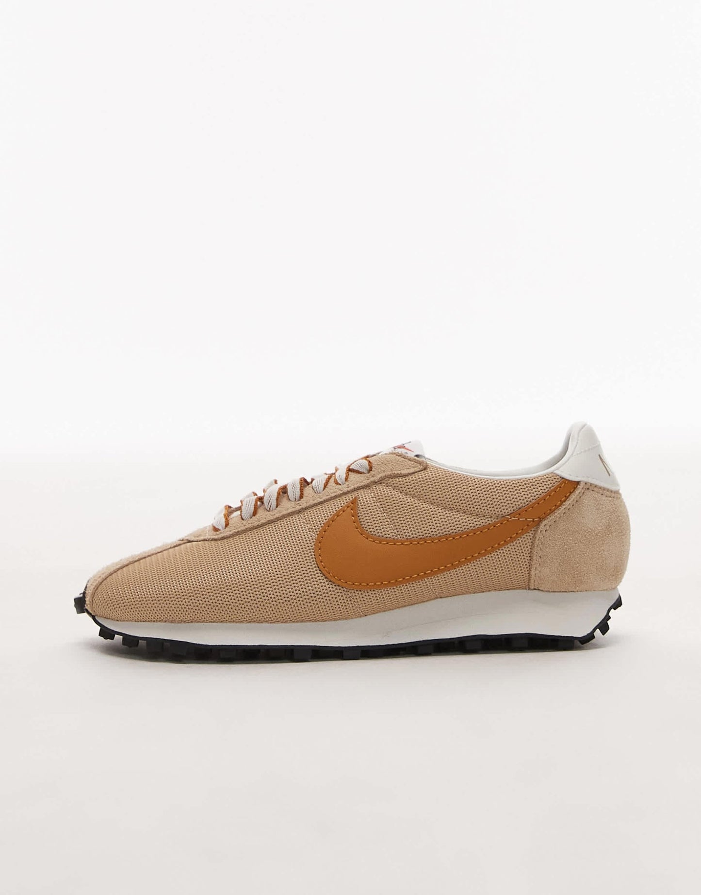 Nike LD-1000 SE trainers in beige and orange - ASOS Sample Sale