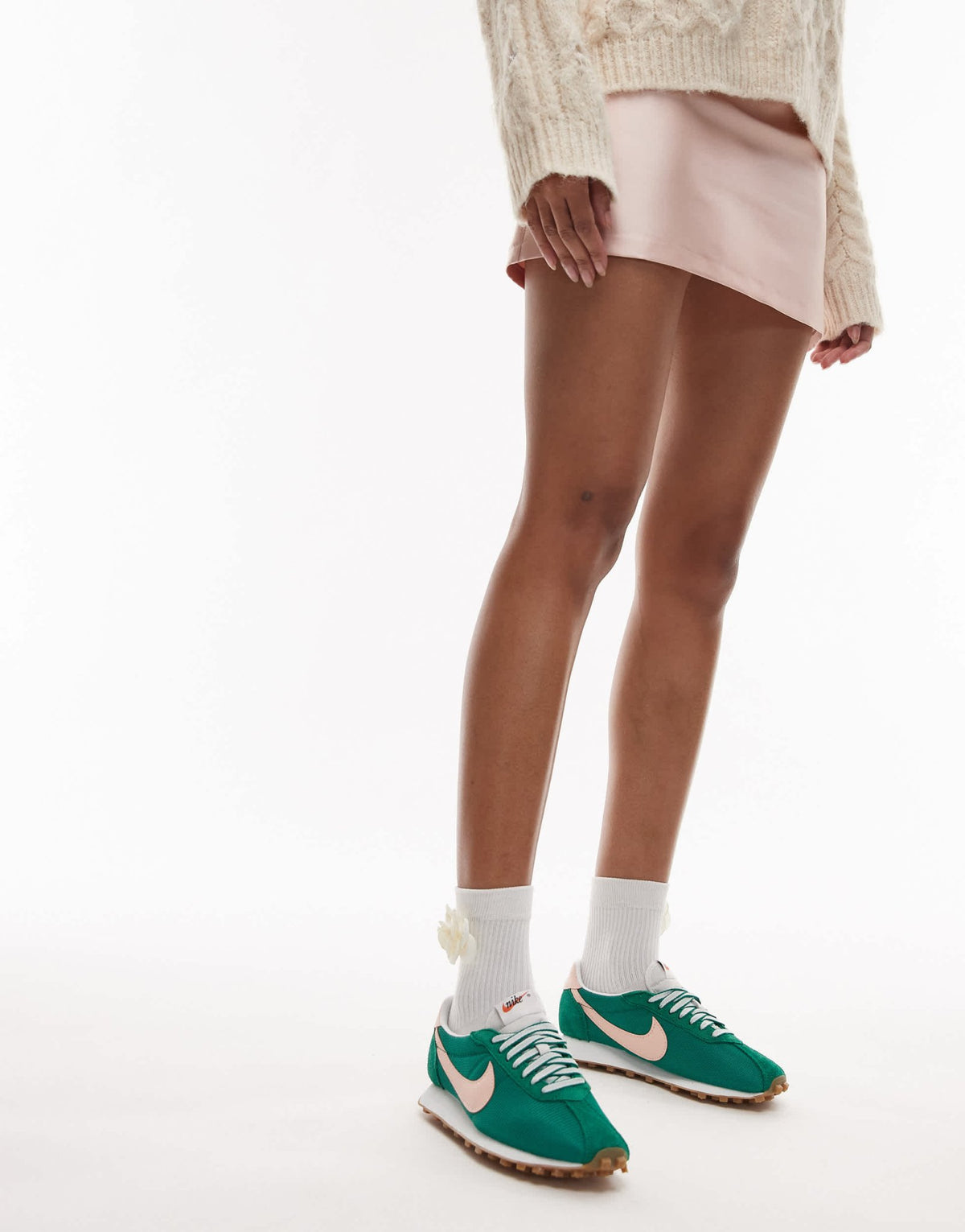 Nike LD-1000 SE trainers in green and pink - ASOS Sample Sale