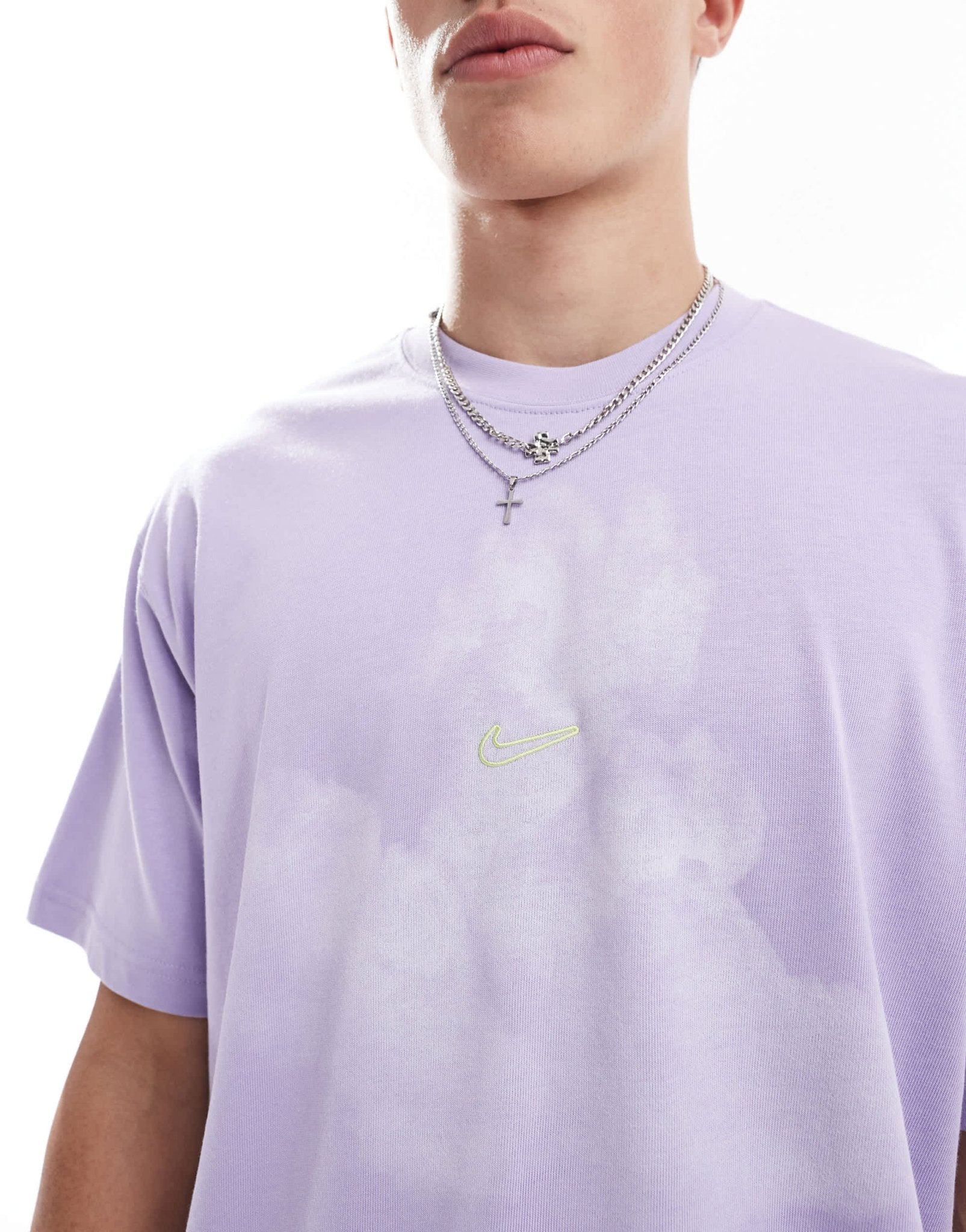 Nike M90 graphic t-shirt in lilac - ASOS Sample Sale