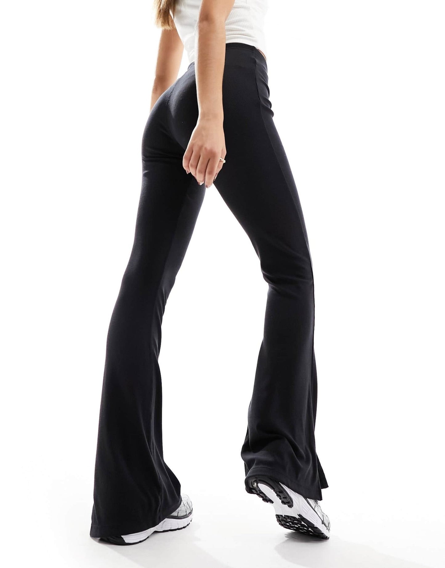 Nike mini - ribbed flared leggings in black - ASOS Sample Sale