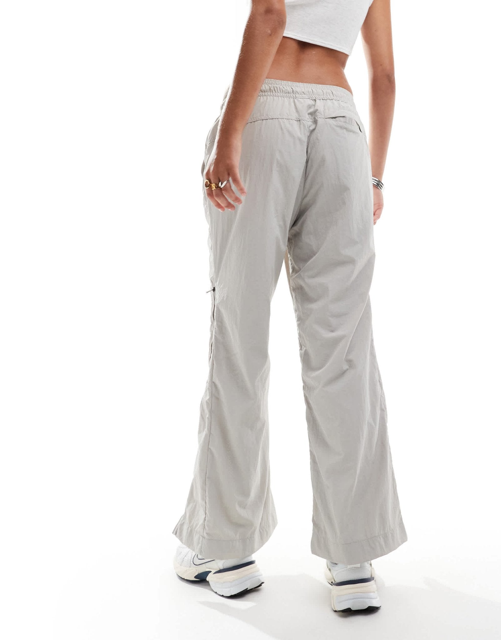 Nike NSW Collection woven trouser in grey - ASOS Sample Sale