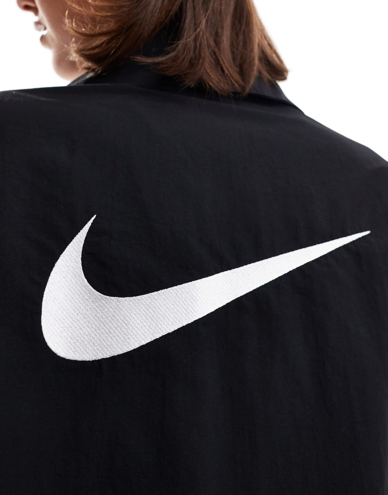 Nike NSW Collection woven zip through jacket in black - ASOS Sample Sale