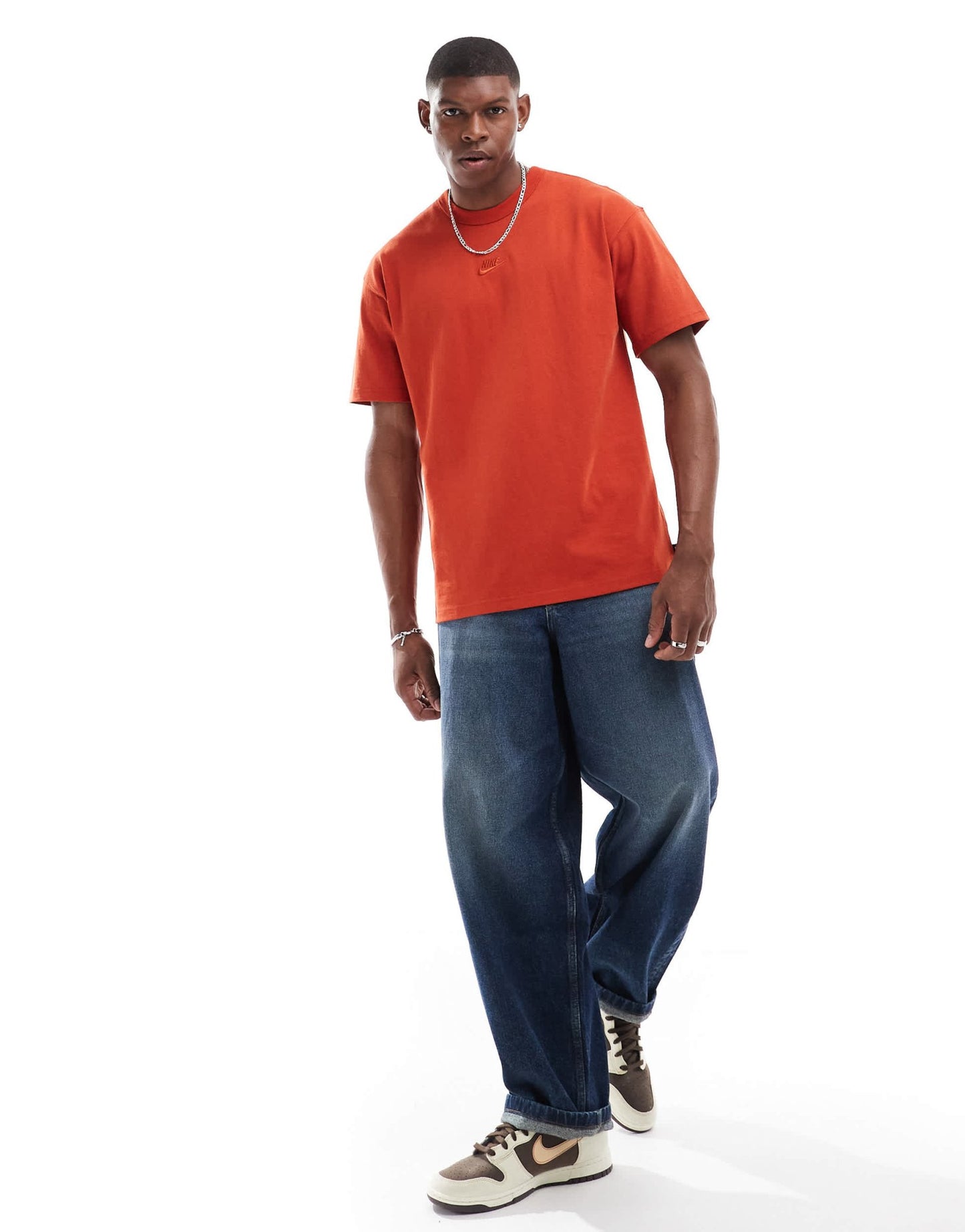 Nike Premium Essentials oversized t-shirt in red - ASOS Sample Sale