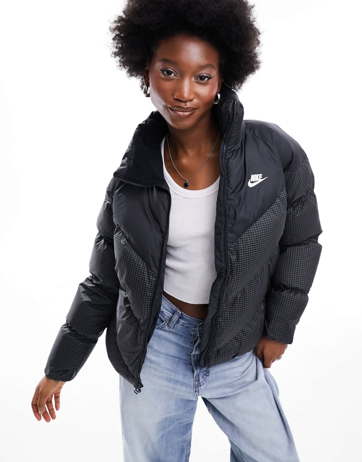 Nike puffer jacket in black - ASOS Sample Sale