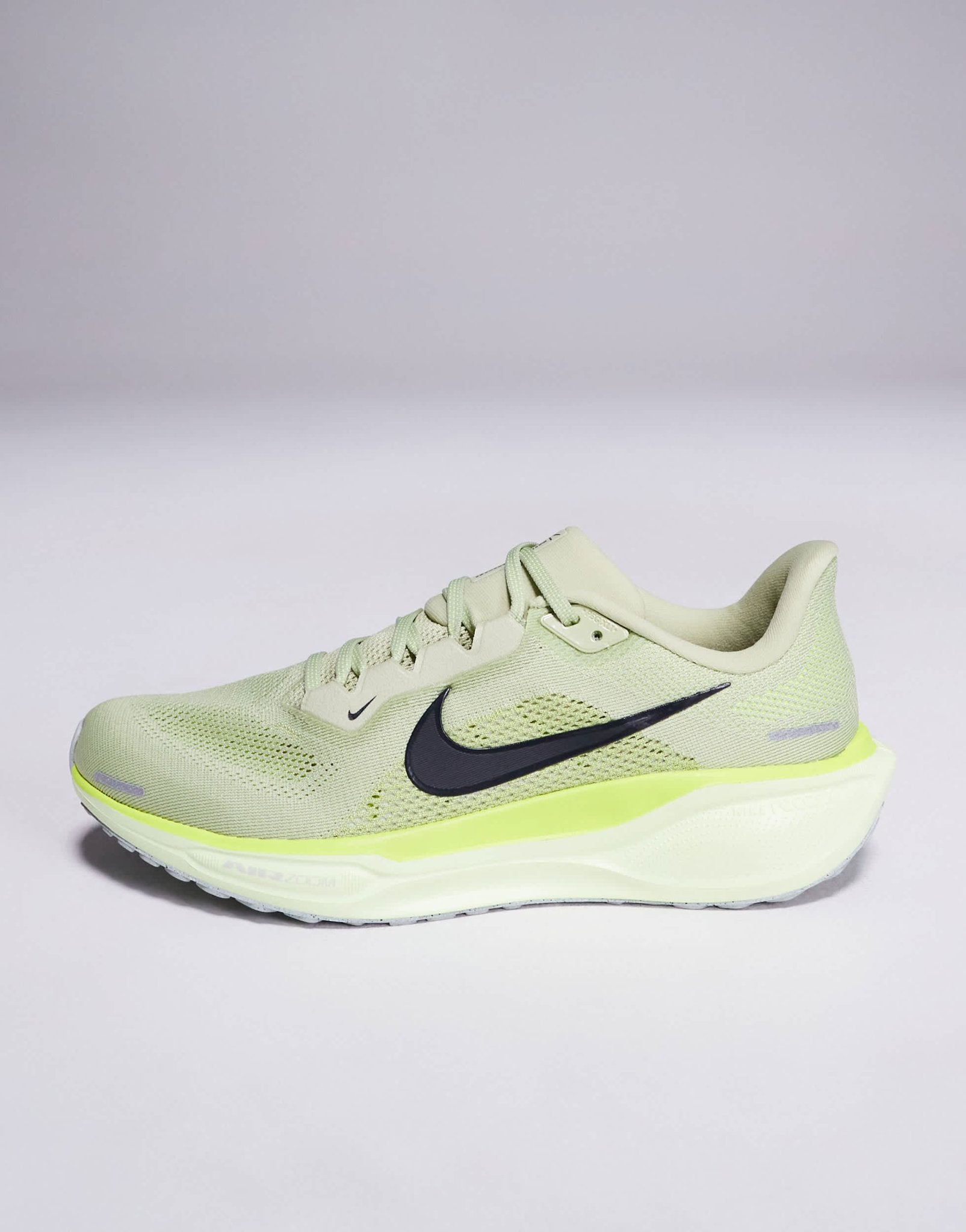 Nike Running Air Zoom Pegasus 41 trainers in green - ASOS Sample Sale