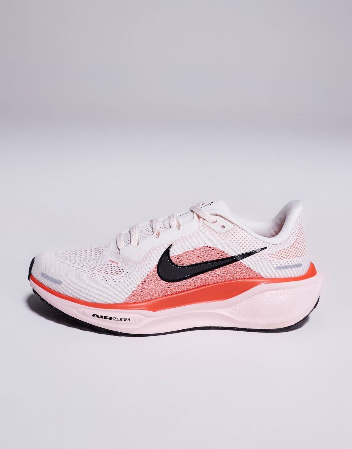 Nike Running Air Zoom Pegasus 41 trainers in white and pink - ASOS Sample Sale