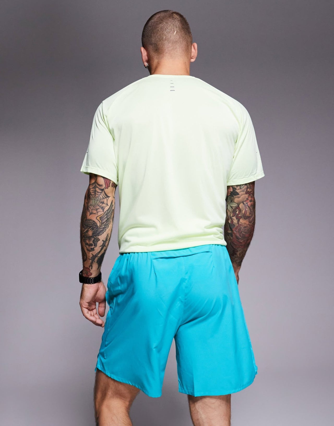 Nike Running Challenger Dri - FIT 7 inch shorts in blue - ASOS Sample Sale