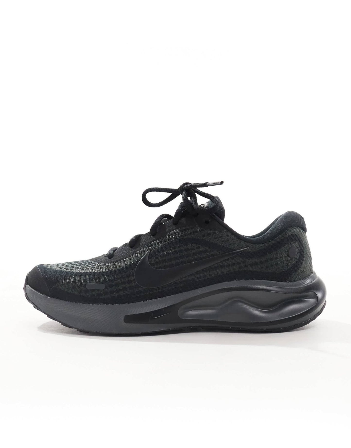 Nike Running Journey Run trainers in black - ASOS Sample Sale