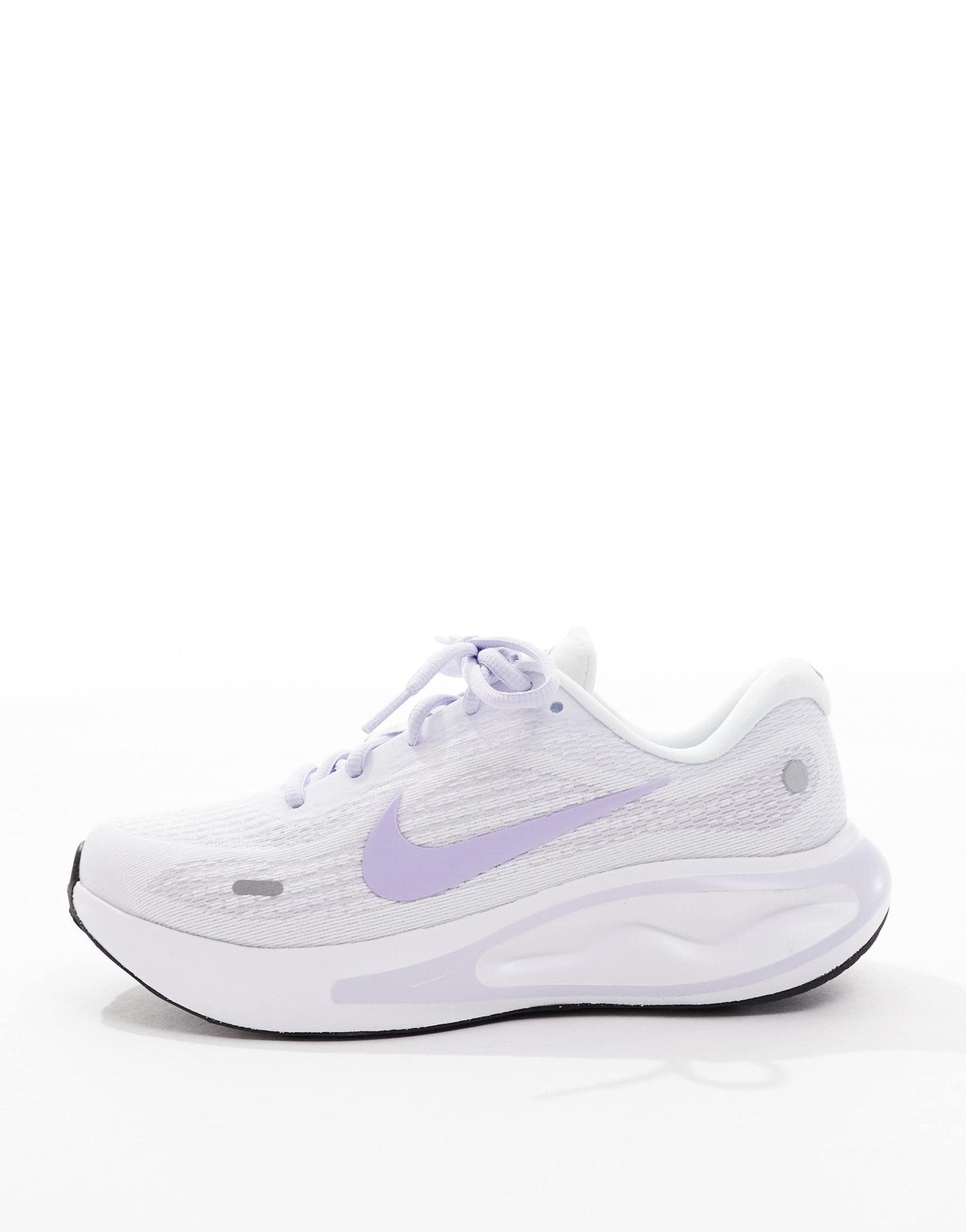 Nike Running Journey Run trainers in white and lilac - ASOS Sample Sale