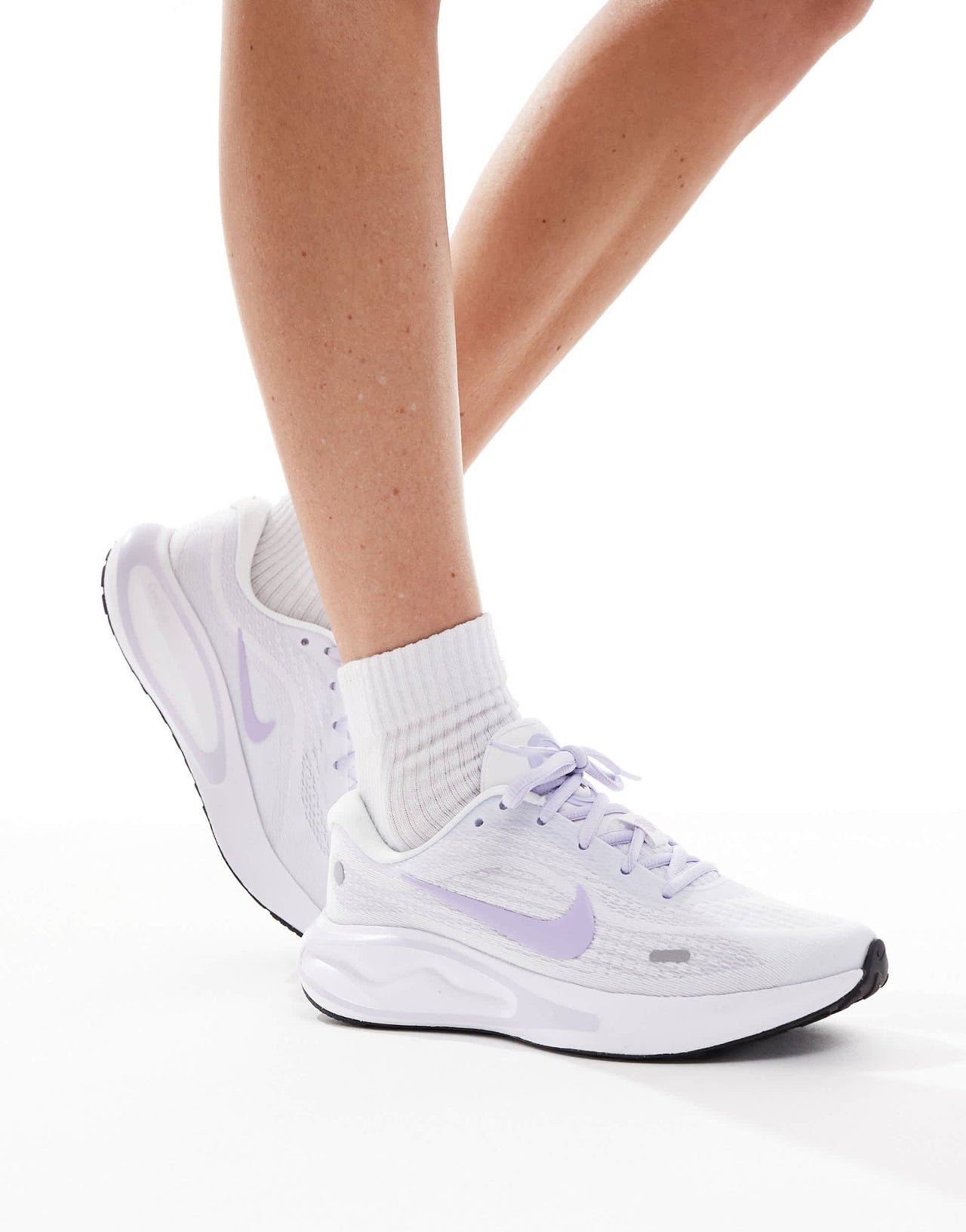 Nike Running Journey Run trainers in white and lilac - ASOS Sample Sale
