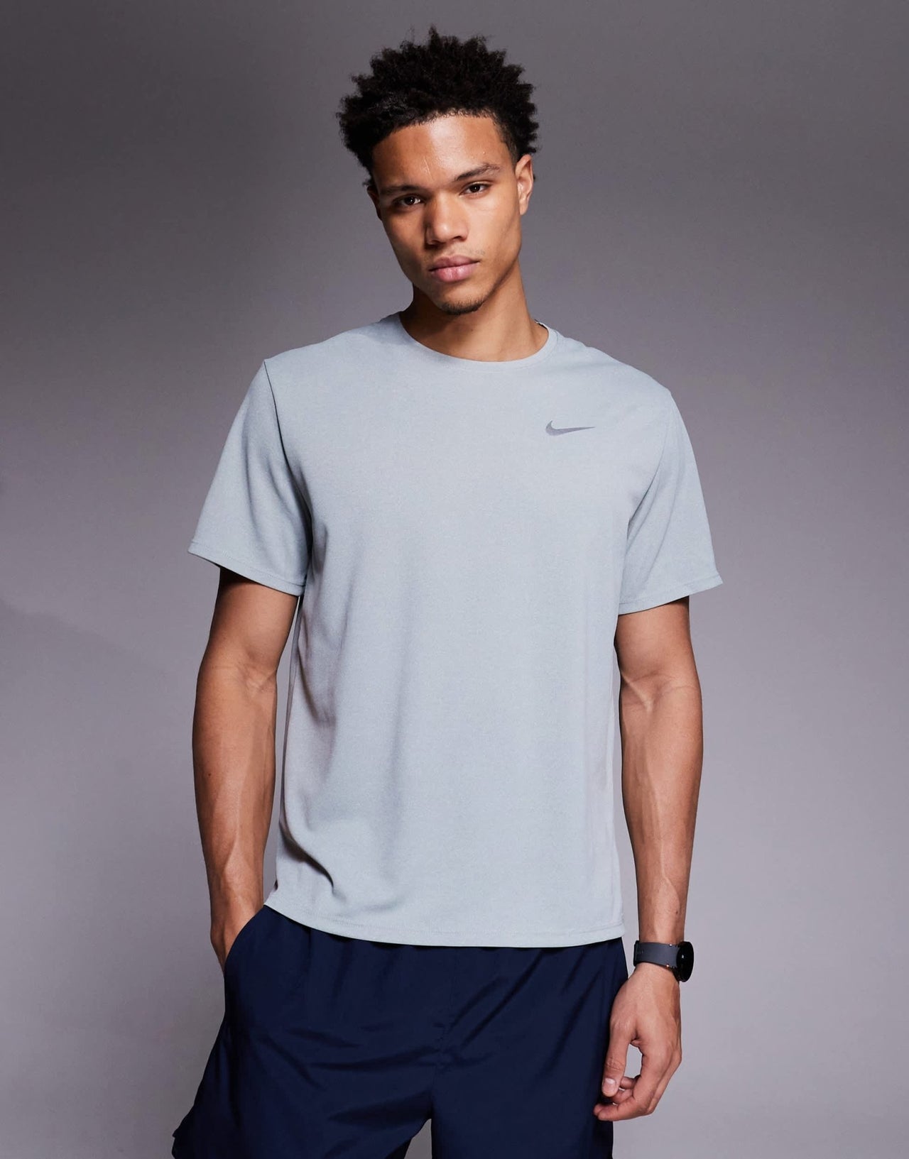 Nike Running Miler Dri - FIT t-shirt in grey - ASOS Sample Sale