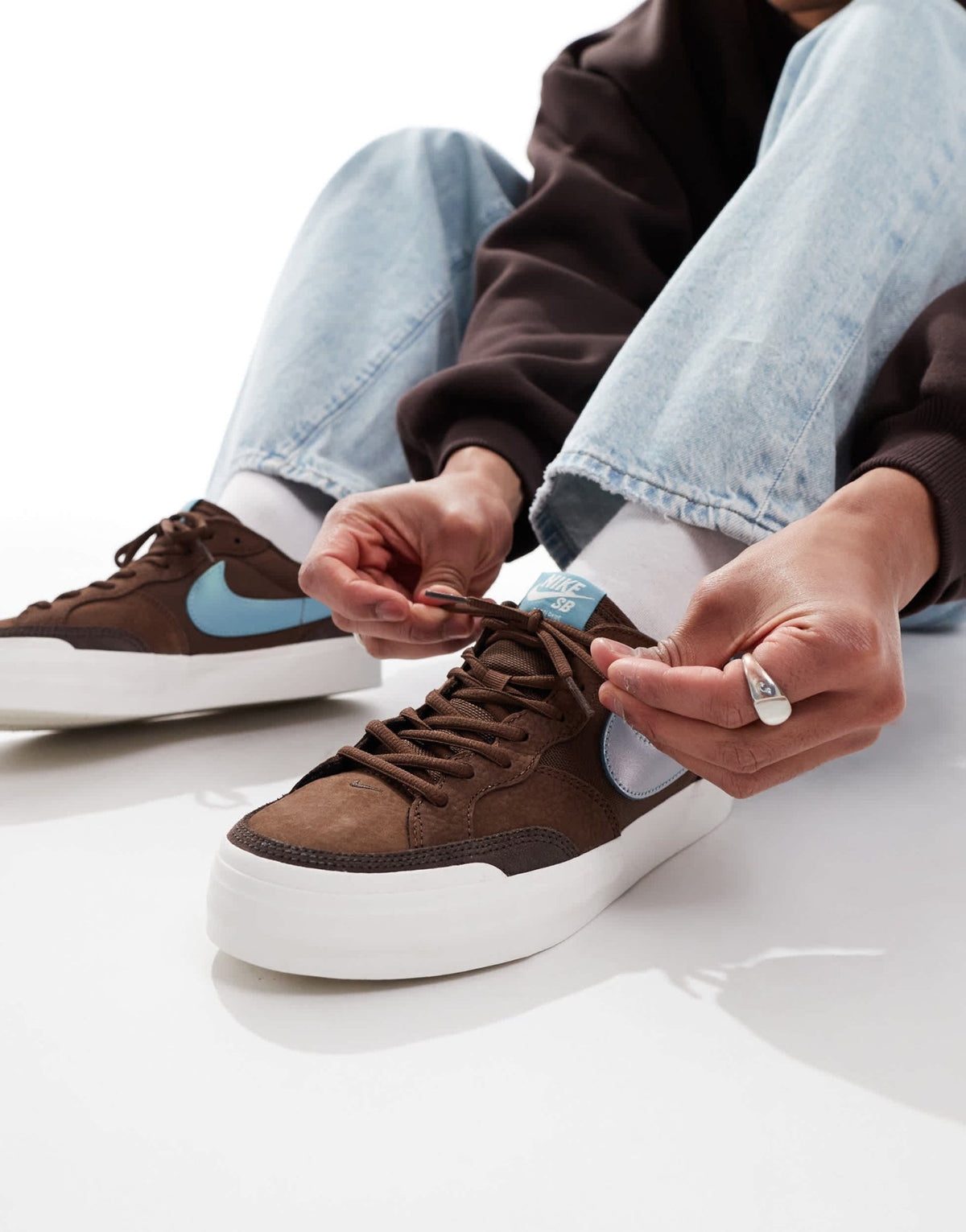 Nike SB Zoom Pogo Plus trainers in brown and blue - ASOS Sample Sale