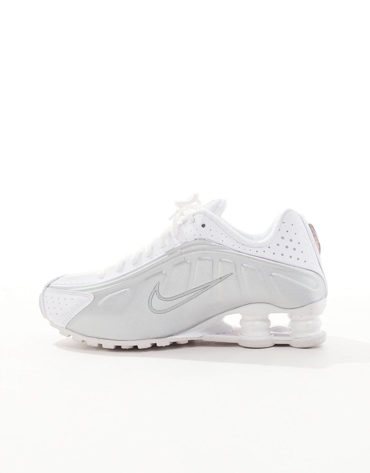Nike Shox R4 unisex trainers in white - ASOS Sample Sale