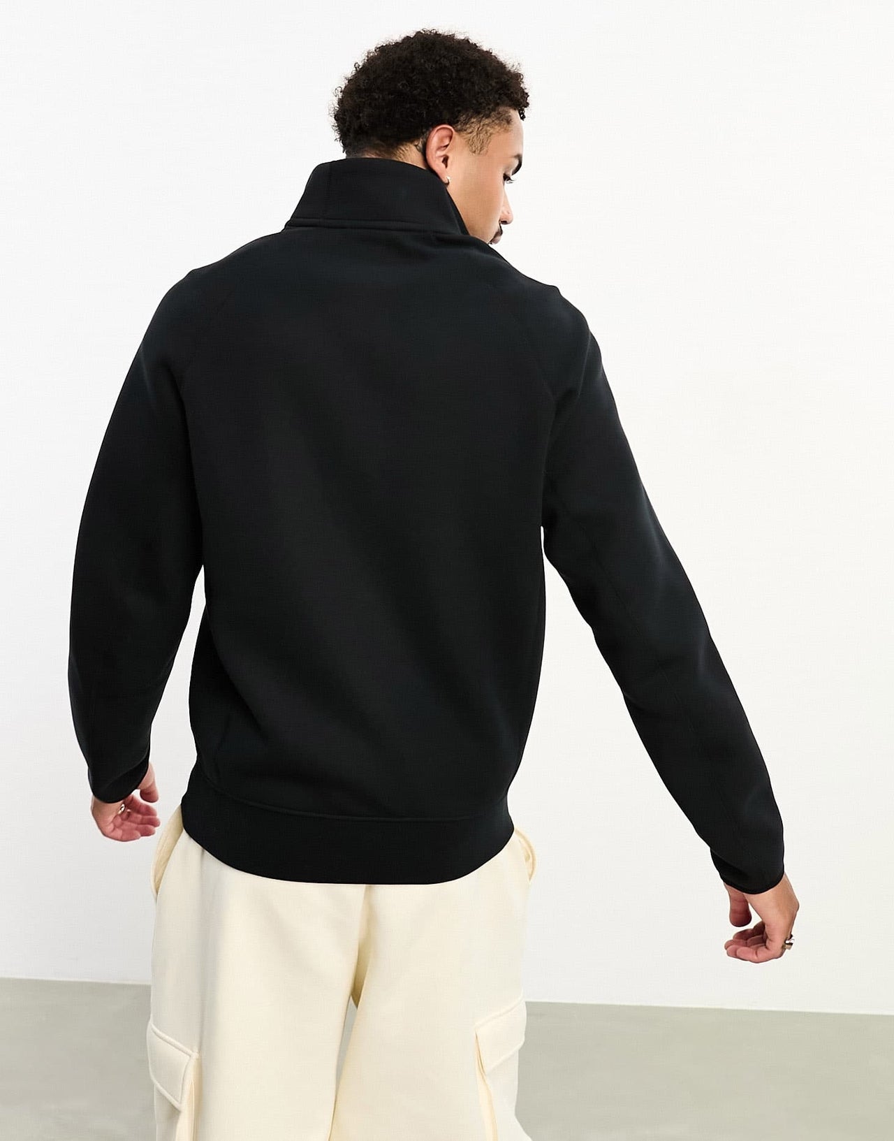 Nike Tech Fleece half zip sweatshirt in black - ASOS Sample Sale