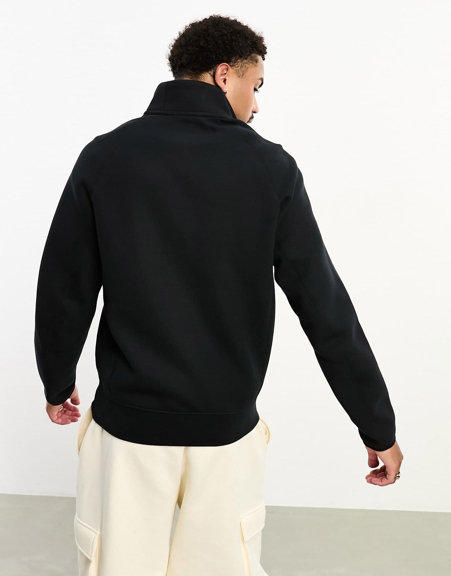 Nike Tech Fleece half zip sweatshirt in black - ASOS Sample Sale