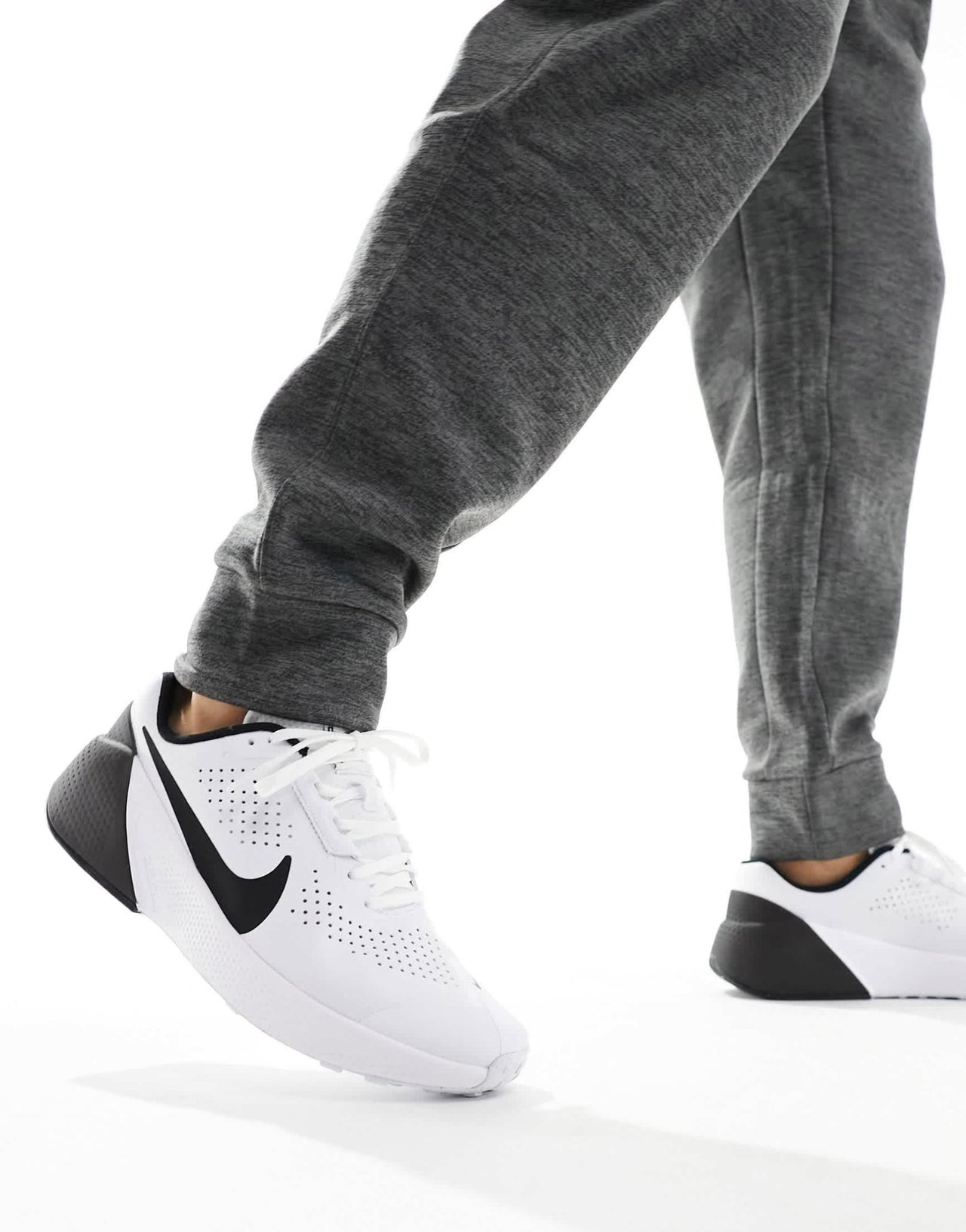 Nike Training Air Zoom TR 1 trainers in white and black - ASOS Sample Sale