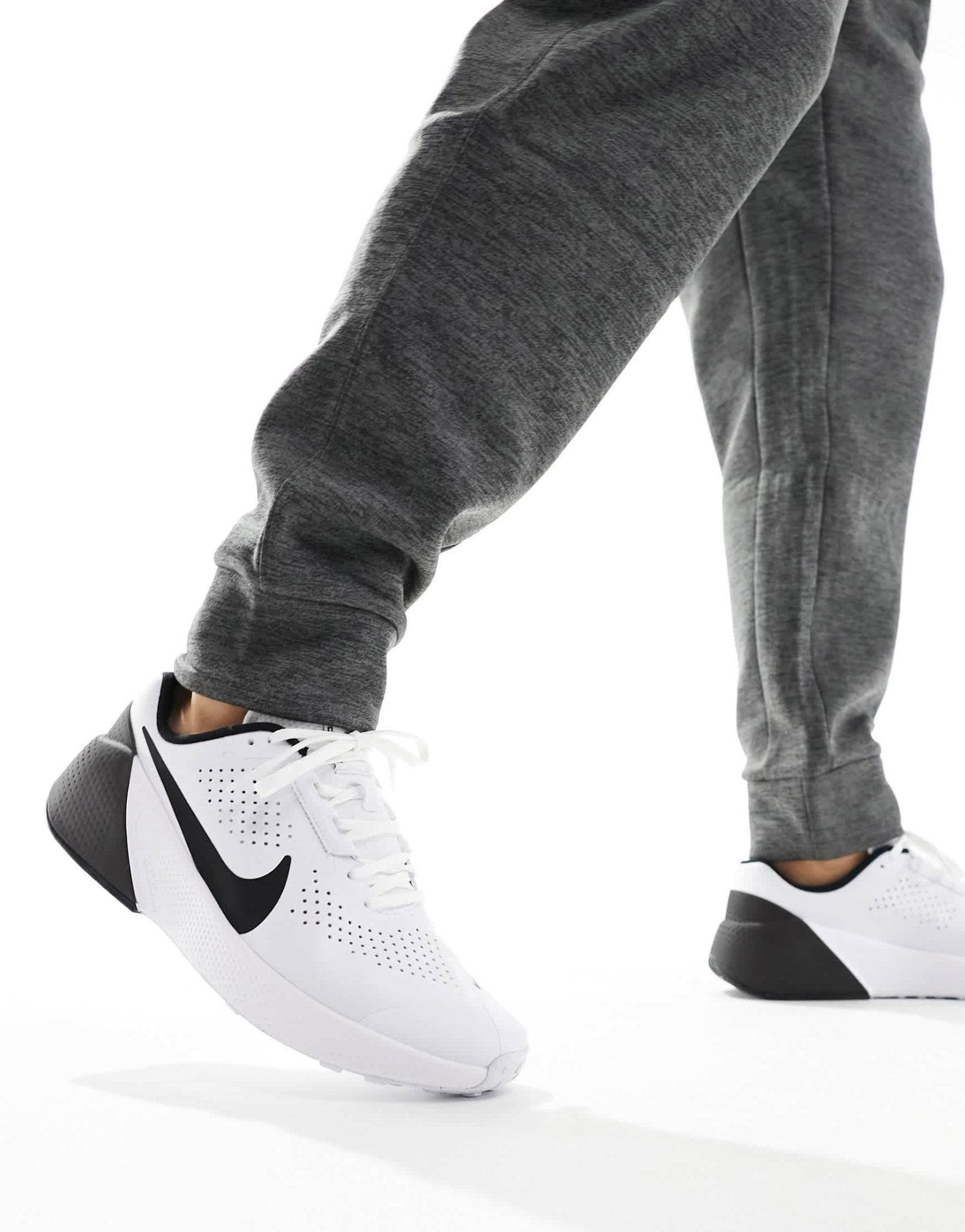 Nike Training Air Zoom TR 1 trainers in white and black - ASOS Sample Sale
