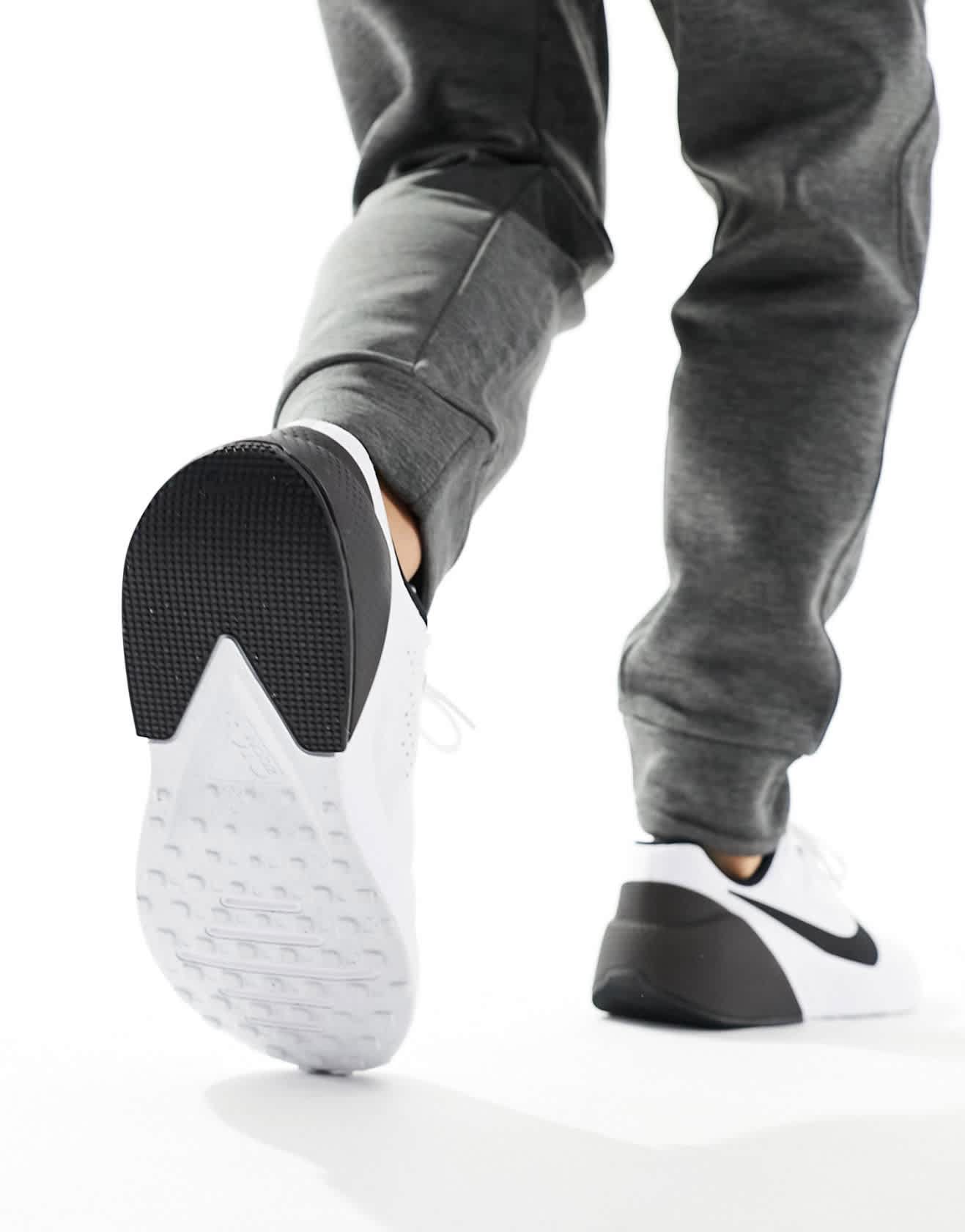 Nike Training Air Zoom TR 1 trainers in white and black - ASOS Sample Sale