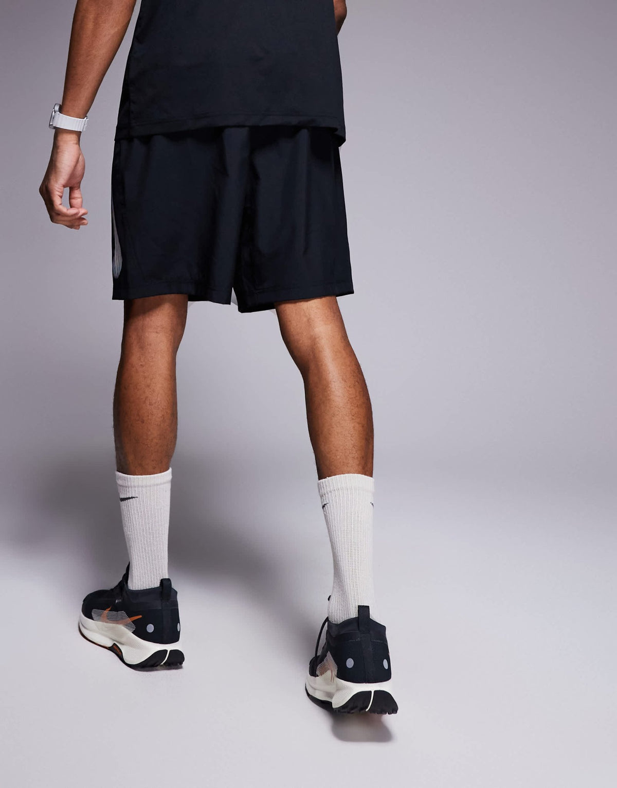 Nike Training Form Dri-FIT 9 inch shorts in black - ASOS Sample Sale