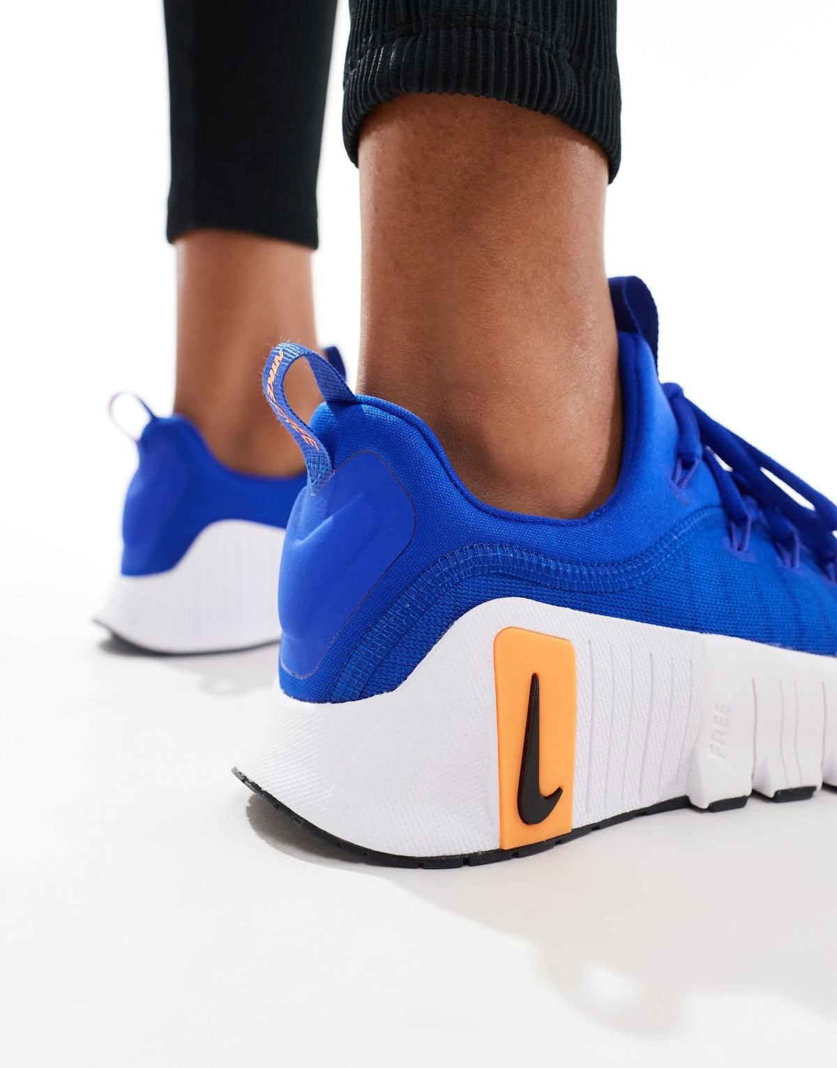 Nike Training Free Metcon 6 trainers in blue and orange - ASOS Sample Sale