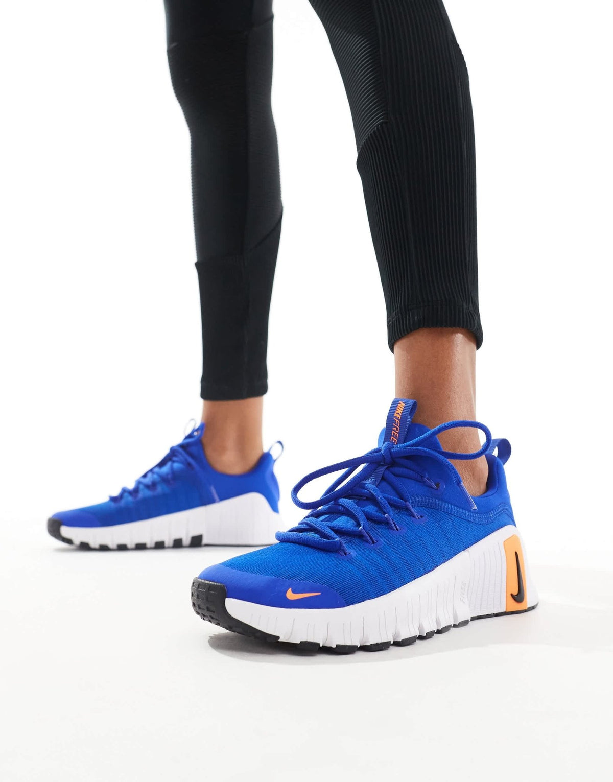 Nike Training Free Metcon 6 trainers in blue and orange - ASOS Sample Sale