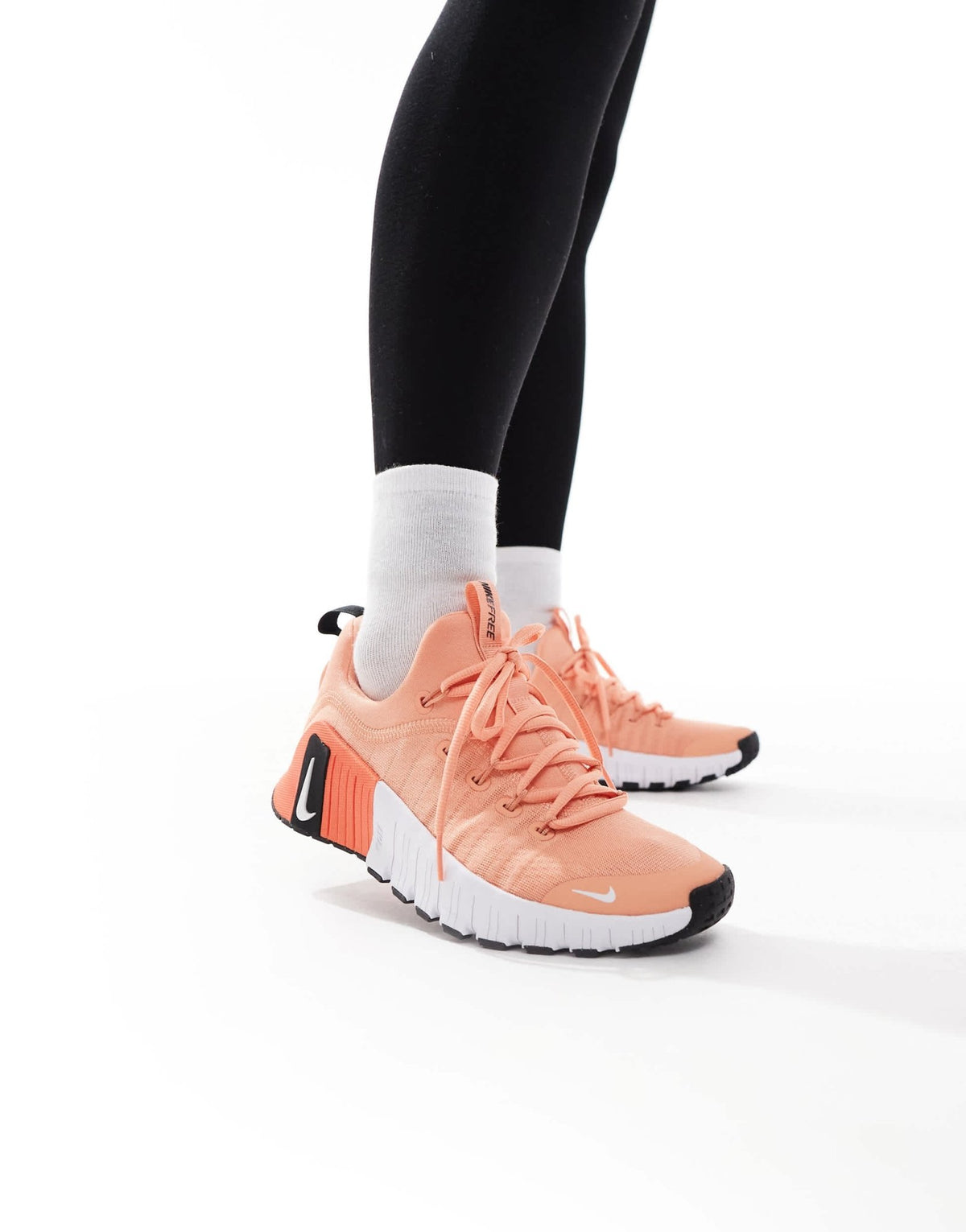 Nike Training Free Metcon 6 trainers in orange - ASOS Sample Sale