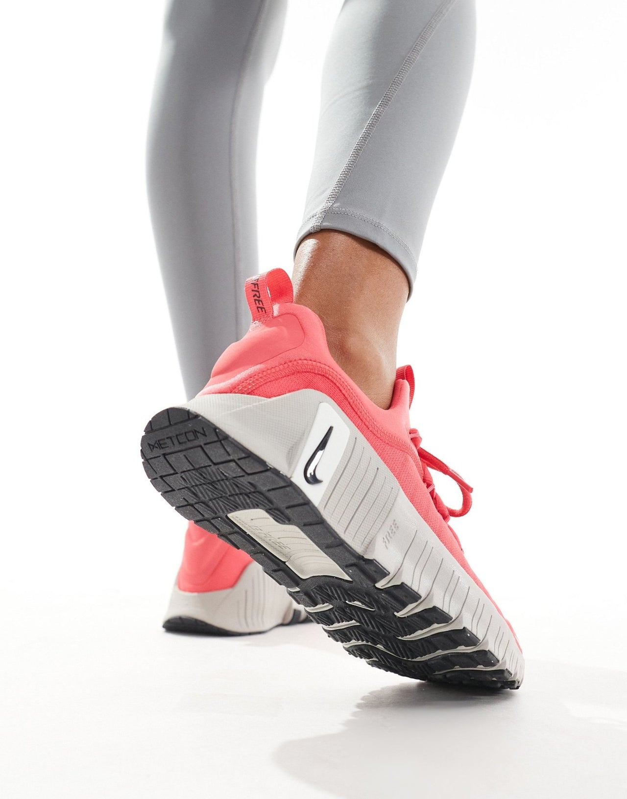 Nike Training Free Metcon 6 trainers in pink - ASOS Sample Sale