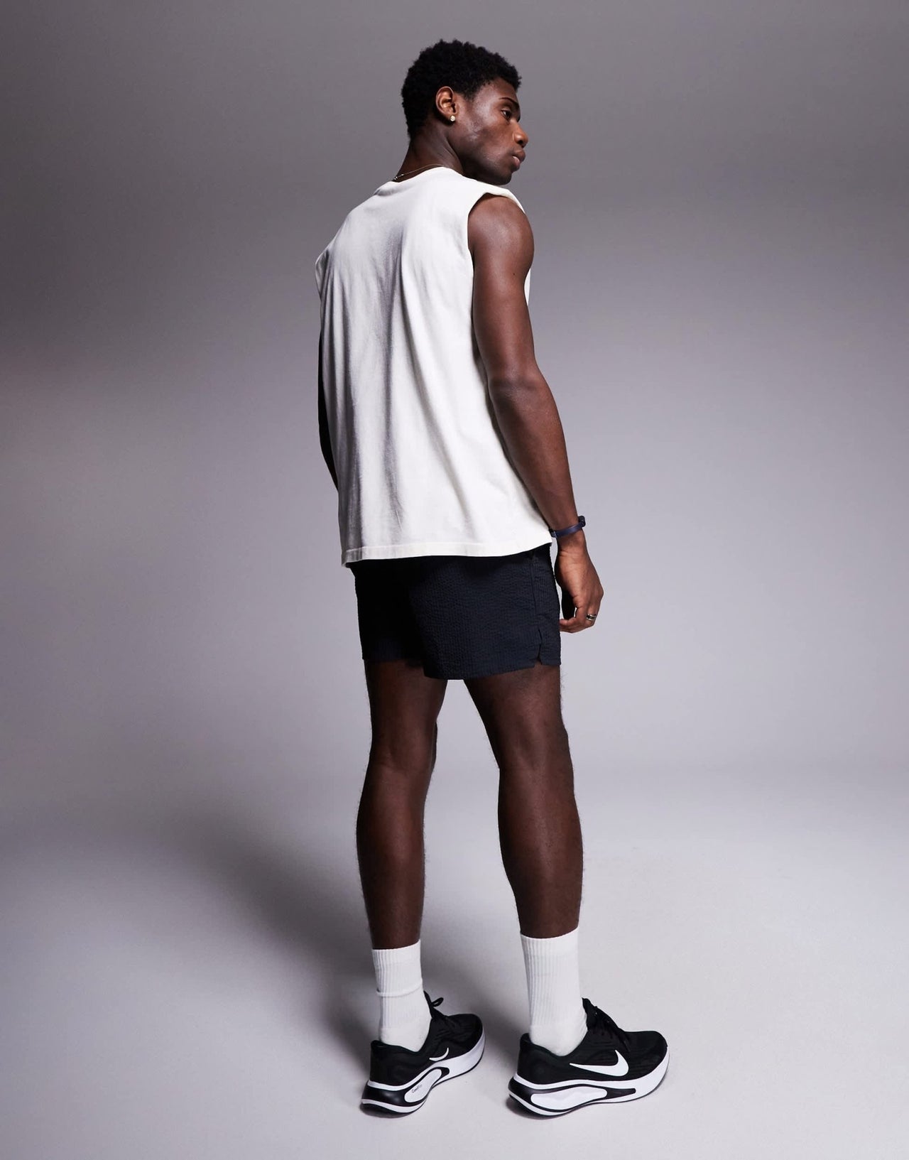 Nike Training Unlimited Dri-FIT seersucker 5 inch shorts in black - ASOS Sample Sale