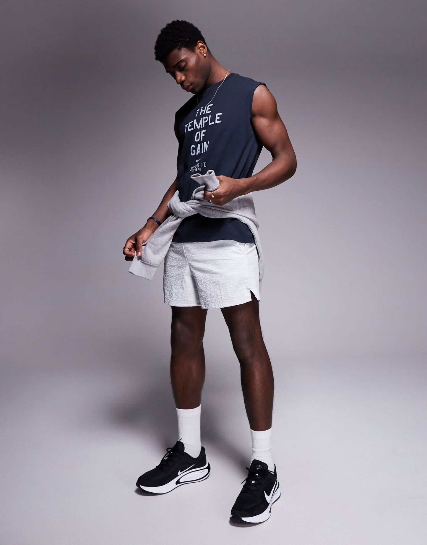 Nike Training Unlimited Dri-FIT seersucker 5 inch shorts in grey - ASOS Sample Sale