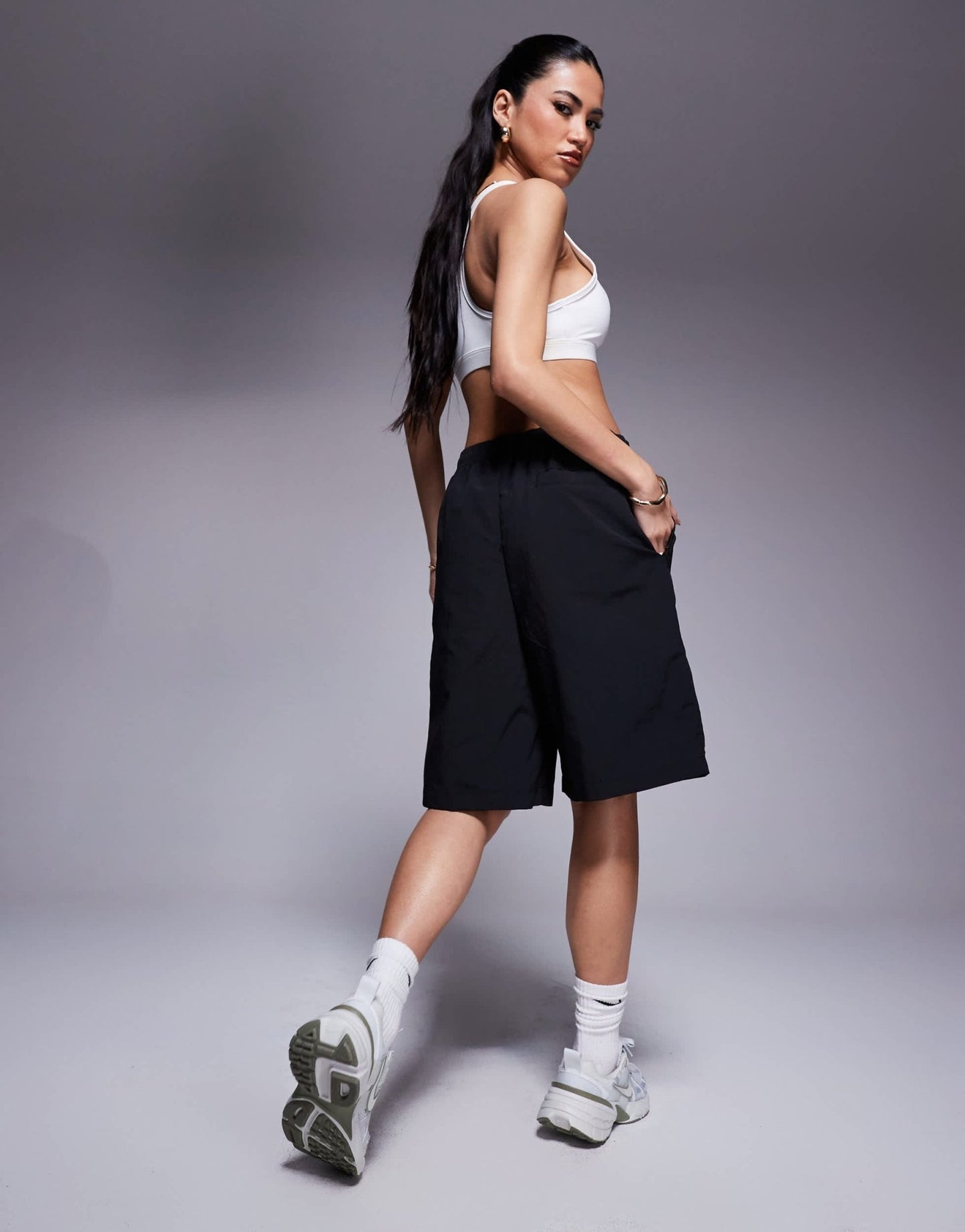 Nike Trend Everything woven 9inch shorts in black - ASOS Sample Sale