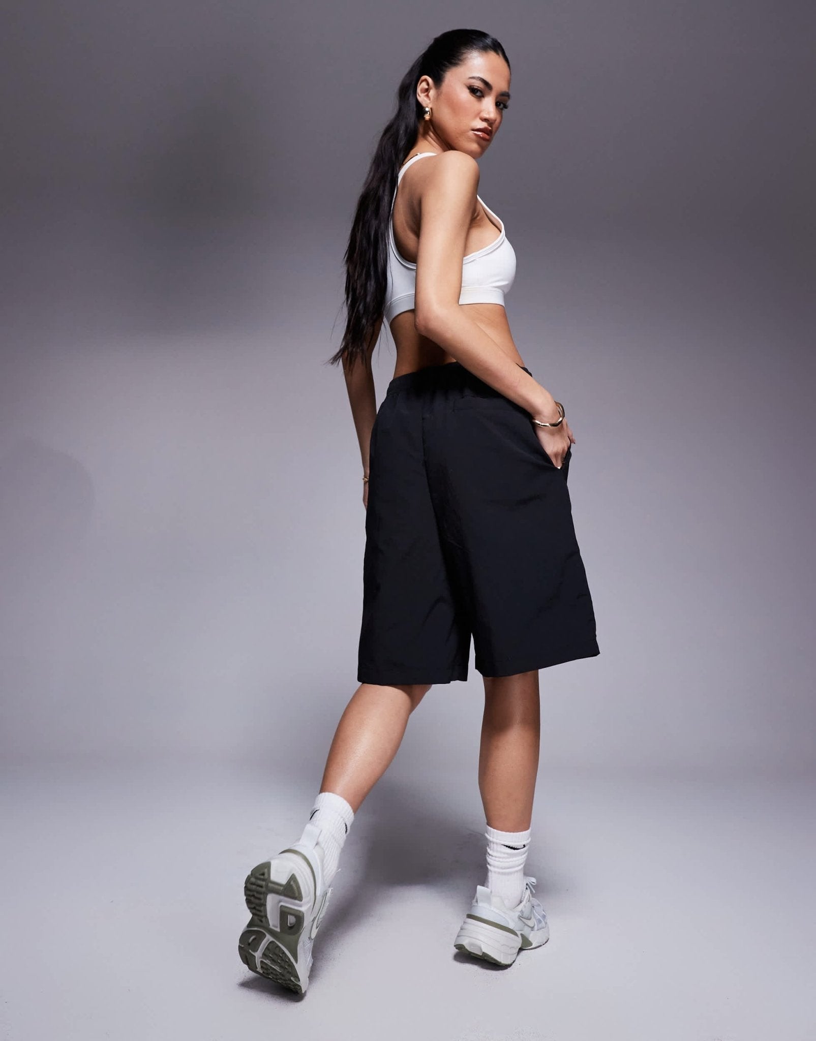 Nike Trend Everything woven 9inch shorts in black - ASOS Sample Sale