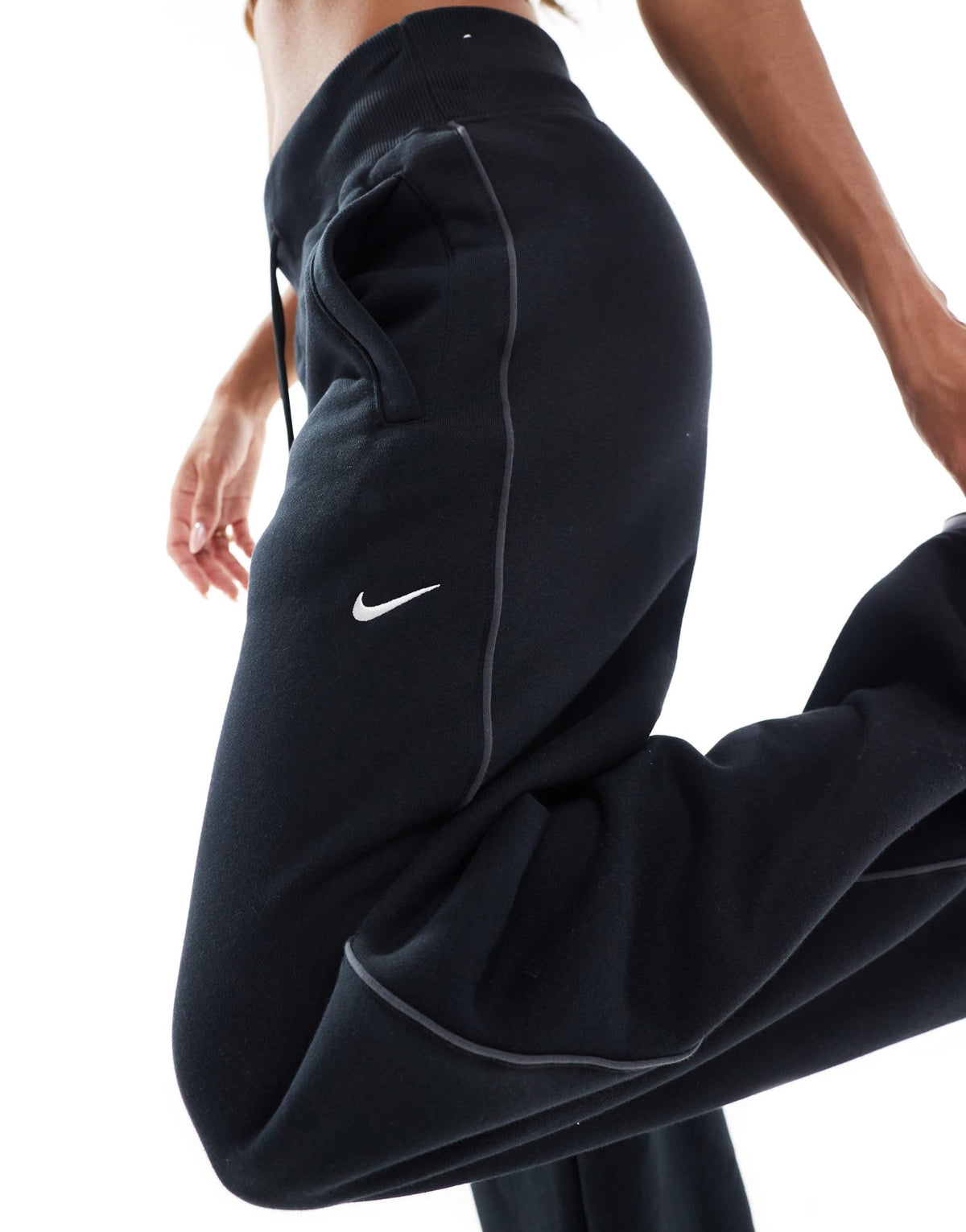 Nike Trend Phoenix fleece logo joggers in black - ASOS Sample Sale