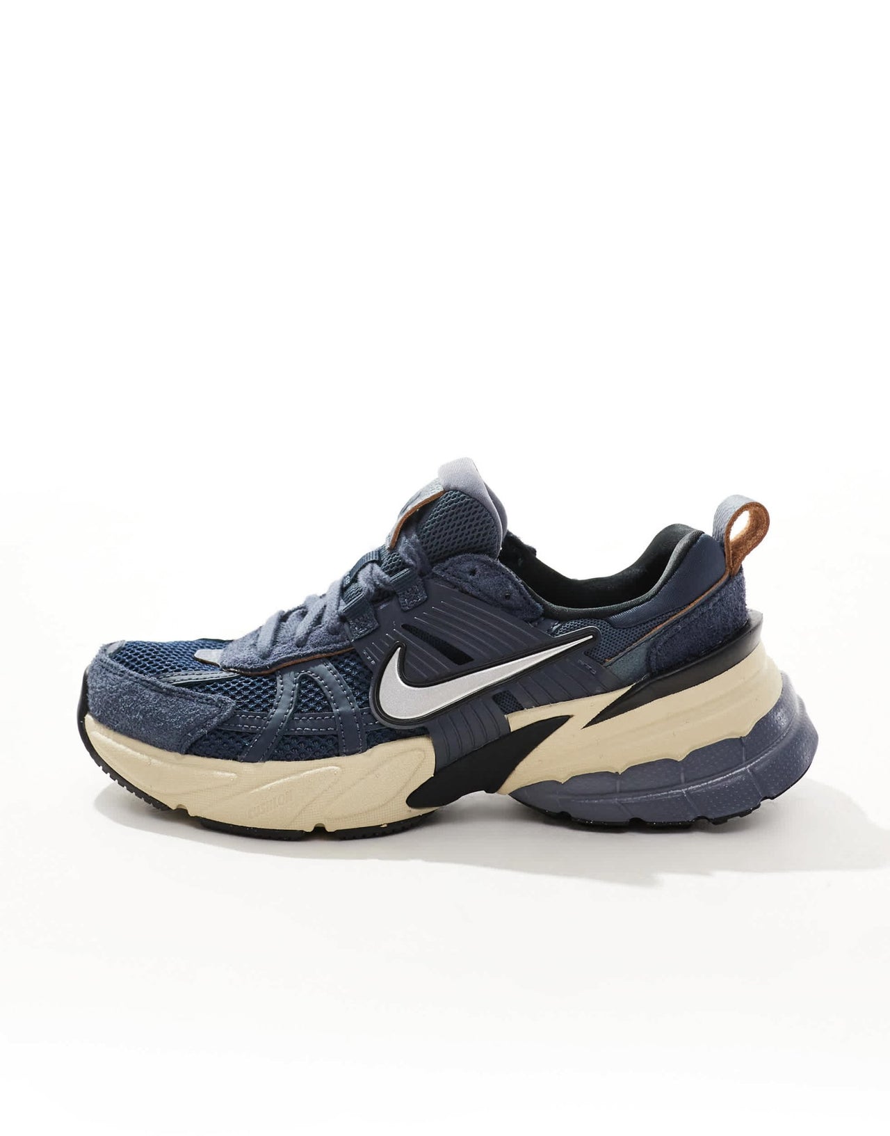 Nike V2K Run unisex trainers in blue and silver - ASOS Sample Sale