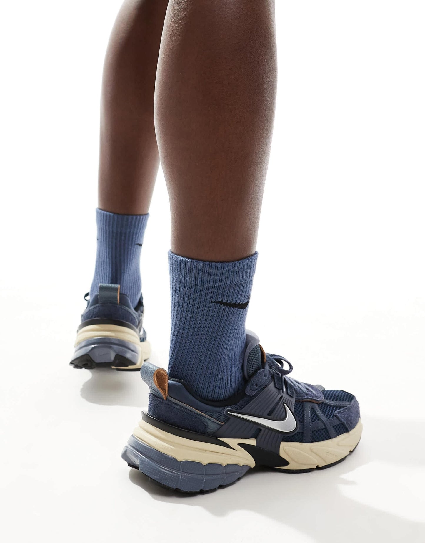 Nike V2K Run unisex trainers in blue and silver - ASOS Sample Sale