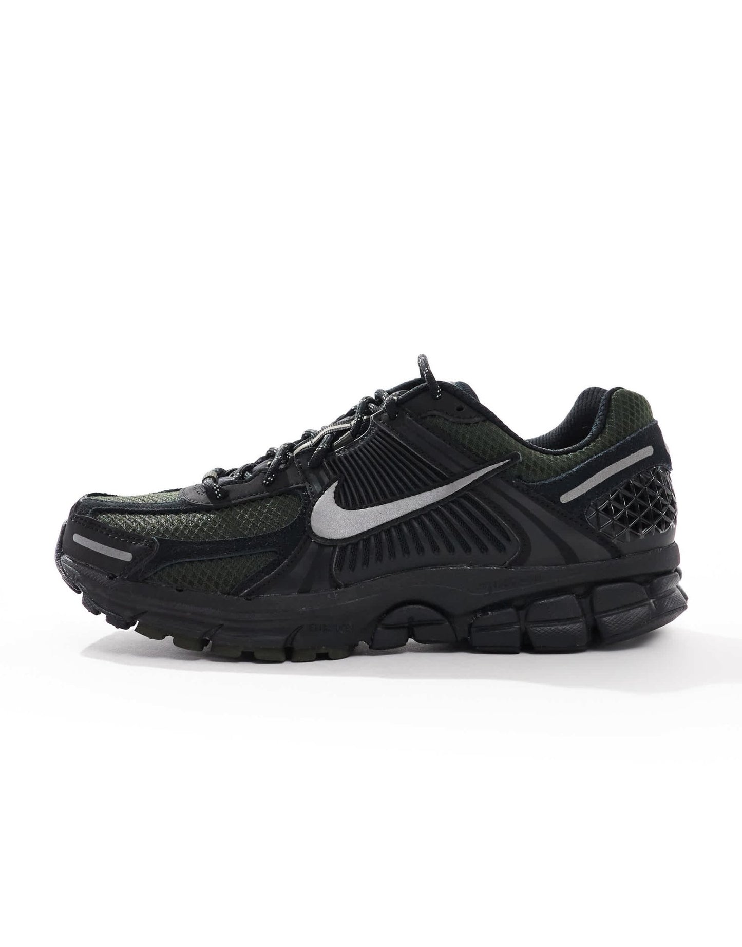 Nike Zoom Vomero 5 trainers in triple black - ASOS Sample Sale