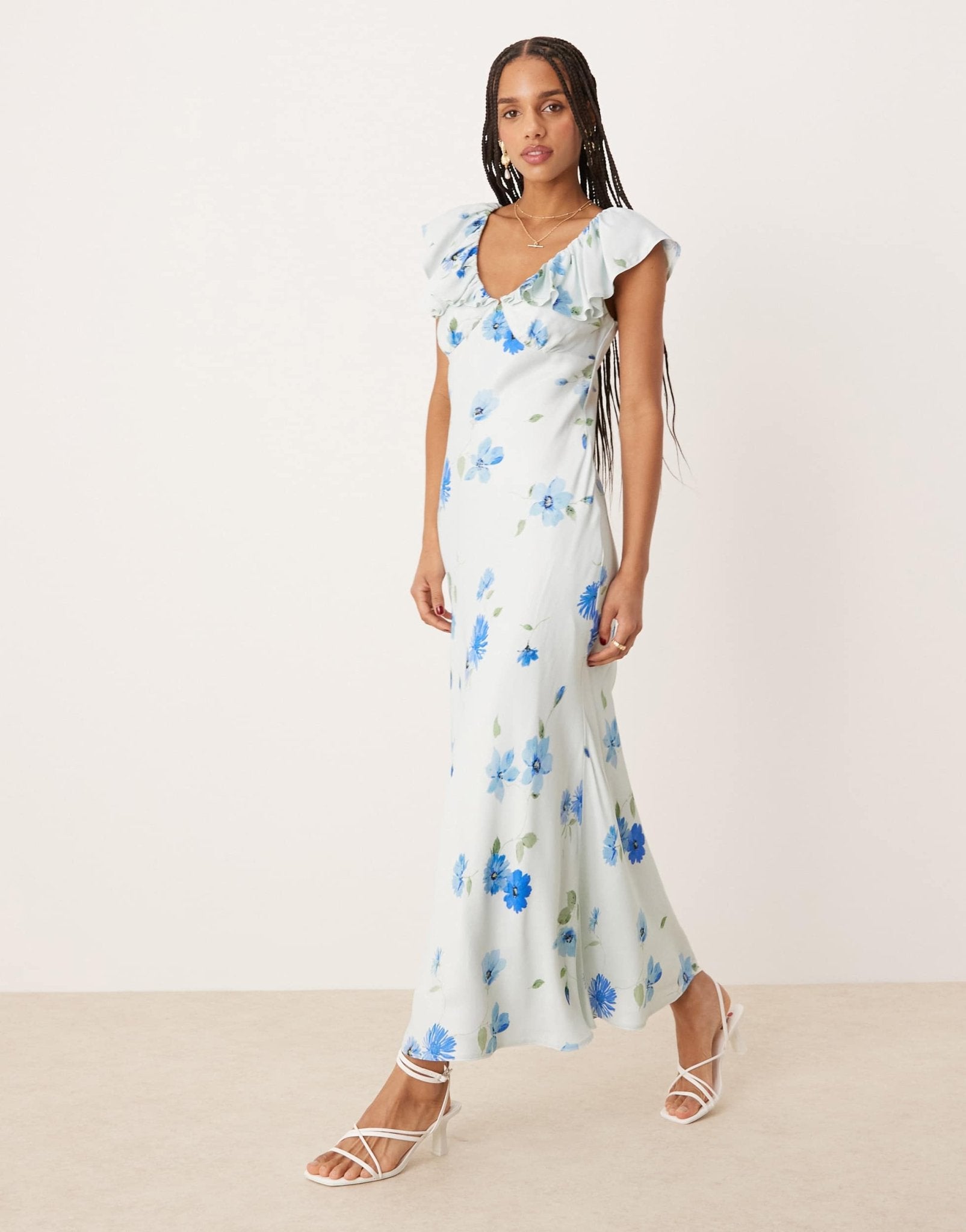 Nobody's Child Abelia ruffle shoulder midi dress in blue floral - ASOS Sample Sale