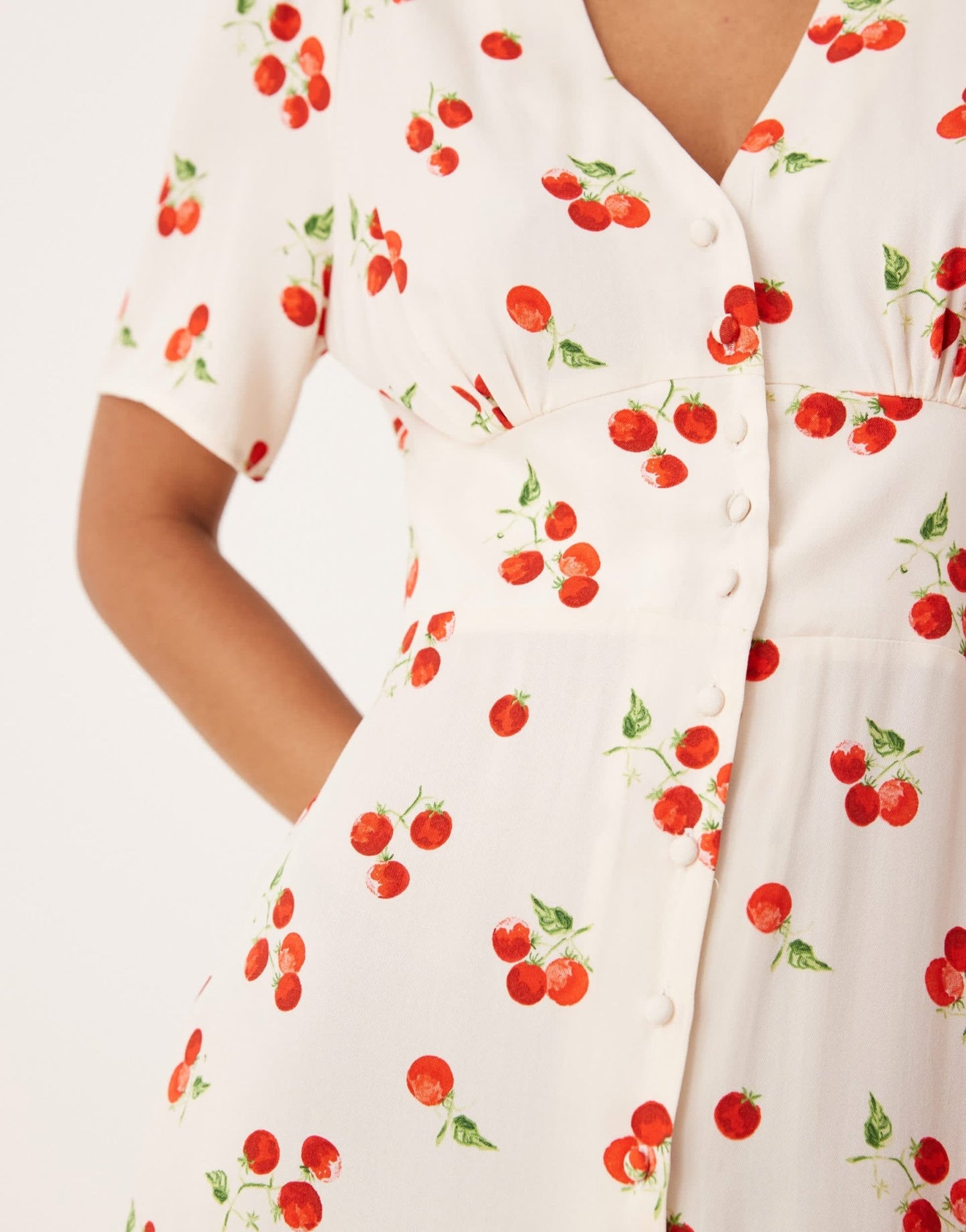 Nobody's Child Alexa mini dress in white tomato print - ASOS Sample Sale