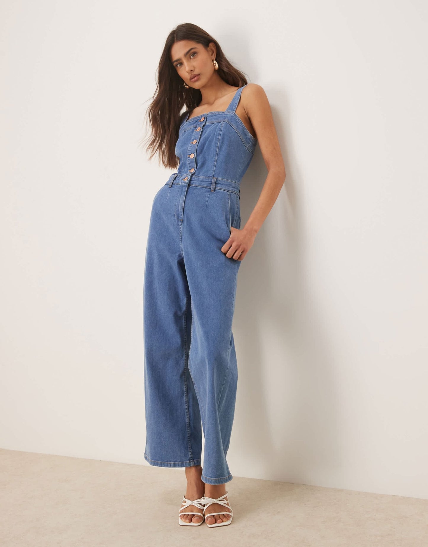Nobody's Child Aster button strappy denim jumpsuit in mid wash - ASOS Sample Sale